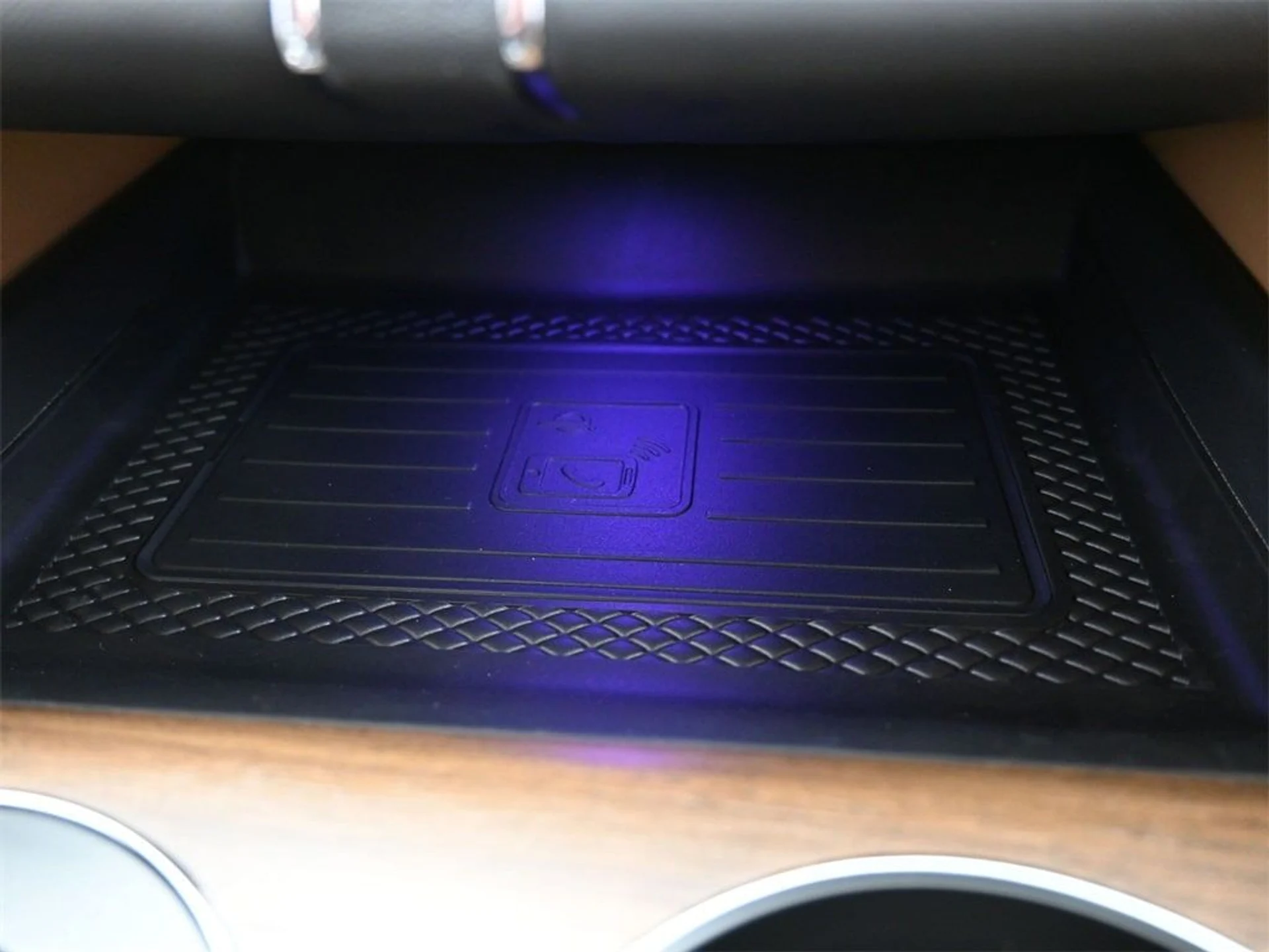 mph024_2860489637_1dbb2af506126e2ea94acd5546617bd3x_47916544ef