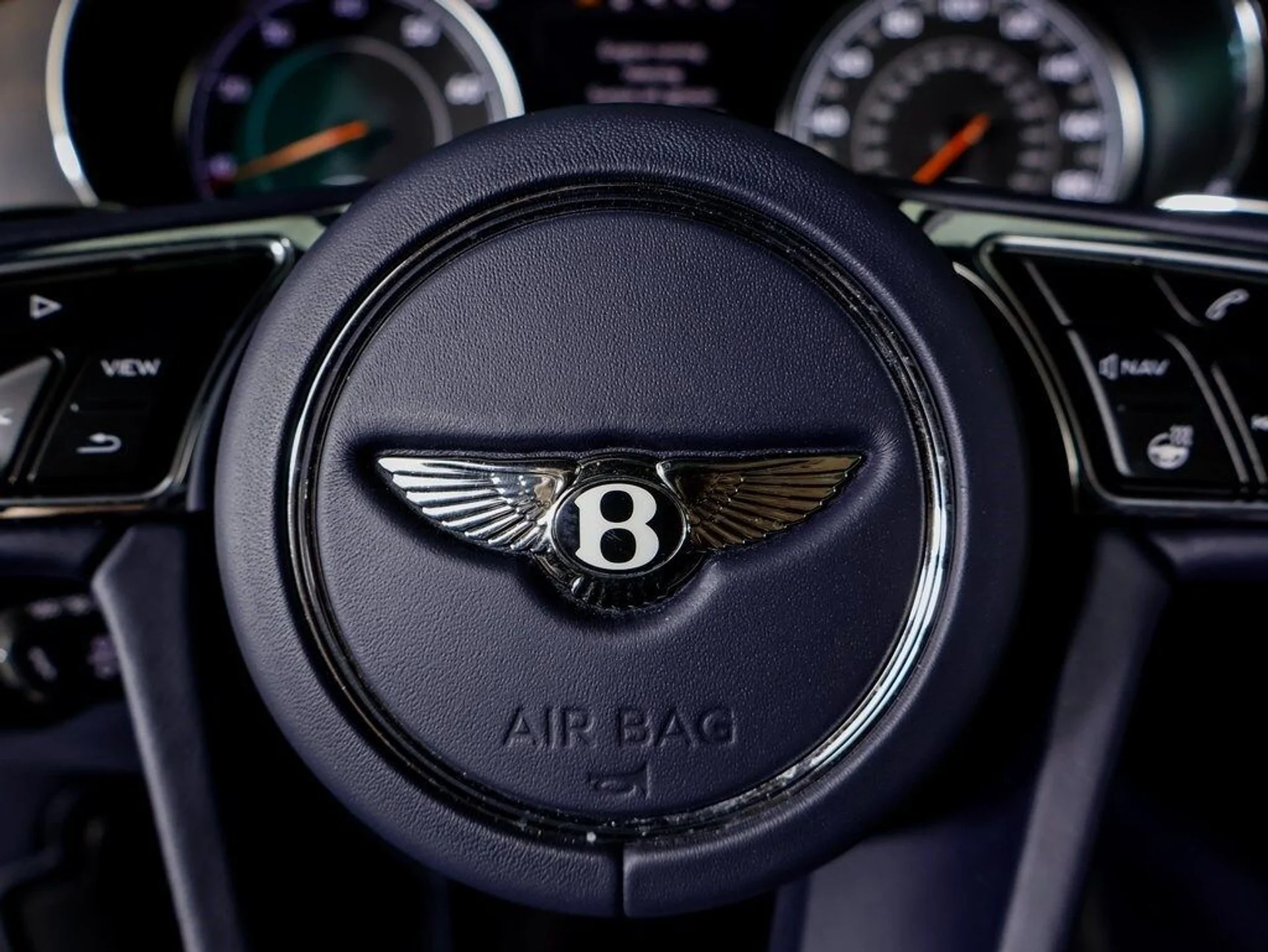 mph024_2862866828_dfcd8f554606b4ce91bddd5cb2f3f518x_c486b39dc3