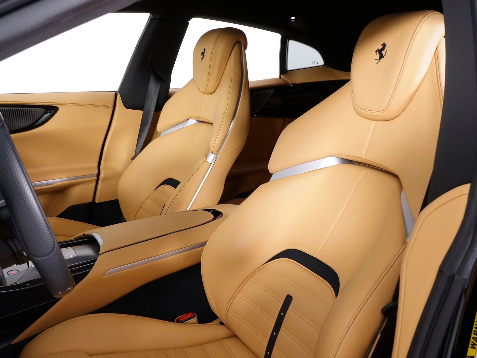 mph024_2863173285_002e3abc5cd6334ca954f38eadb6d136x_5260823ae3