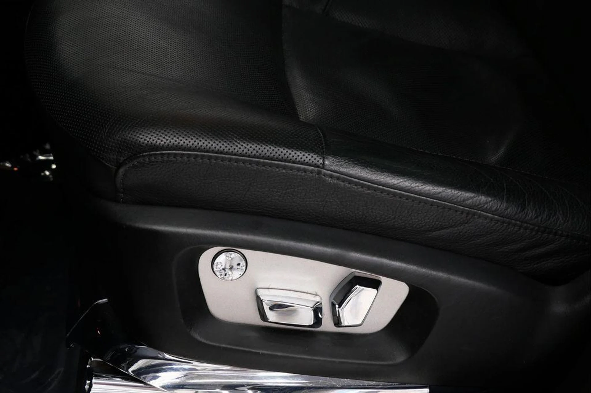 mph024_2866404104_TX_Pjl_Srn2_Oxx2w_Zk_Gc_O_Zfo_Aq_p_Y_30fe2bfb6a