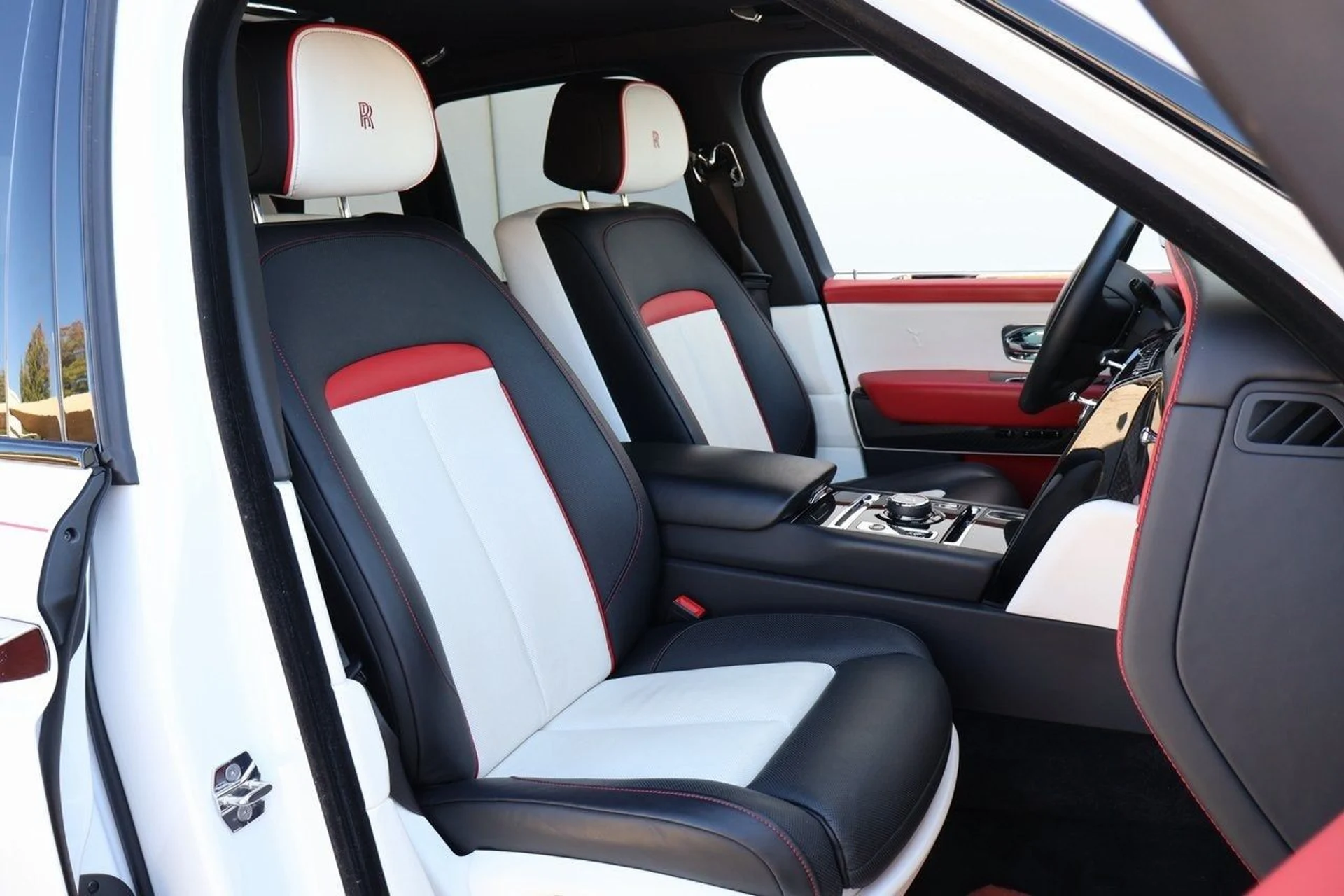 mph024_2866788930_25_329e350e1d