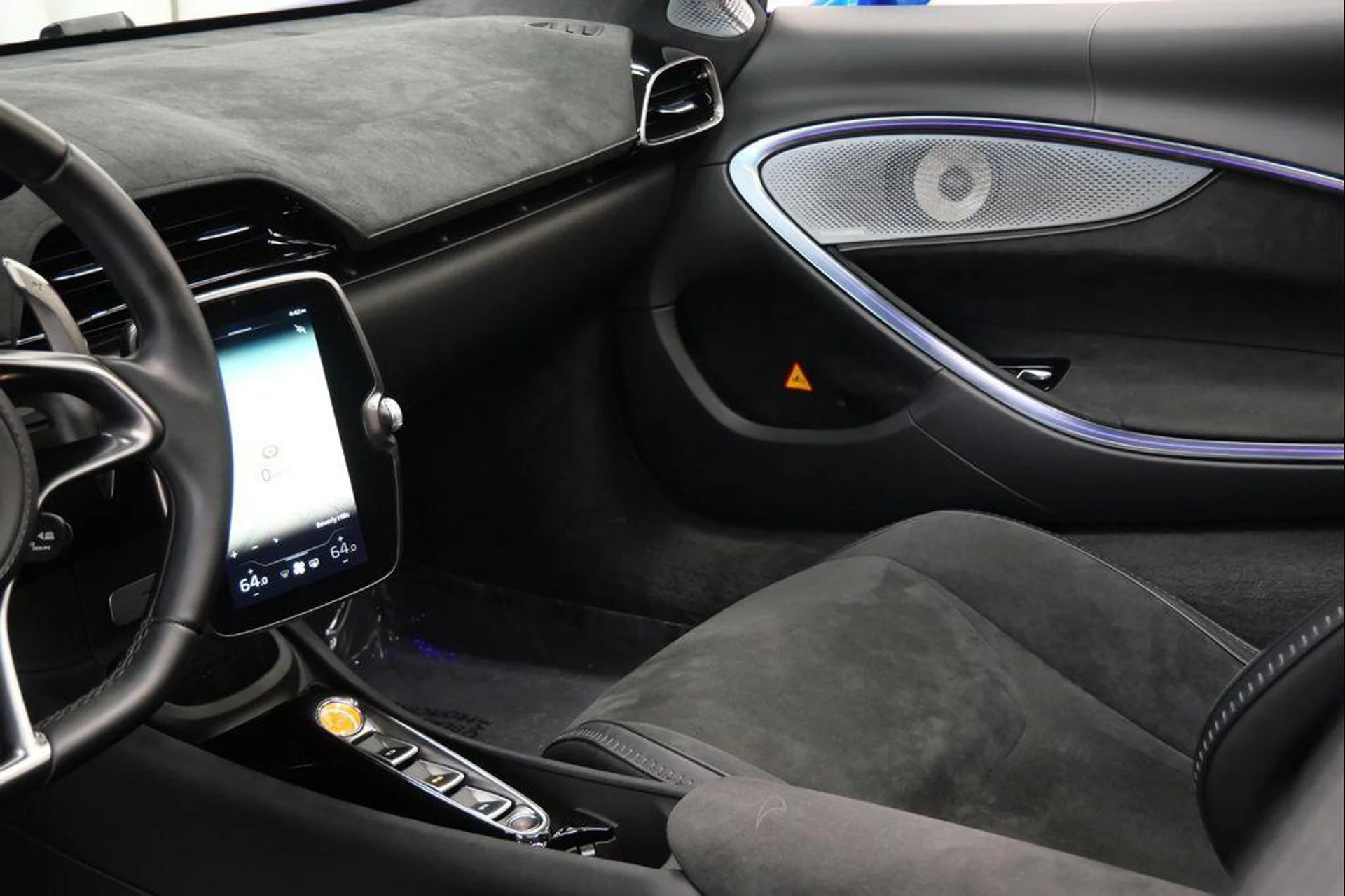 mph024_288168677_qd_Gg9k_Jp41xh_LIUA_Rub_WHN_7_V8_I_aa66946762