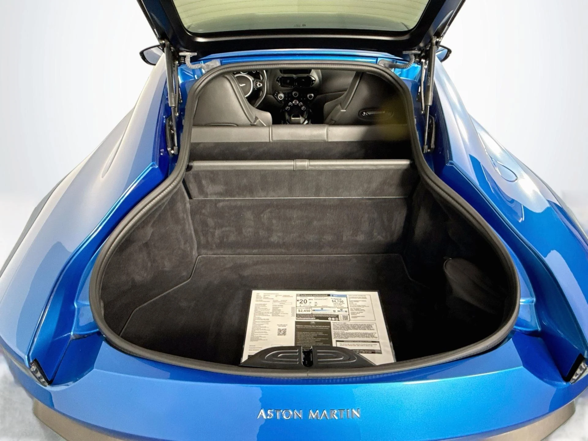 mph024_2892216814_Used_2020_Aston_Martin_Vantage_1791218629_f562d9fabf