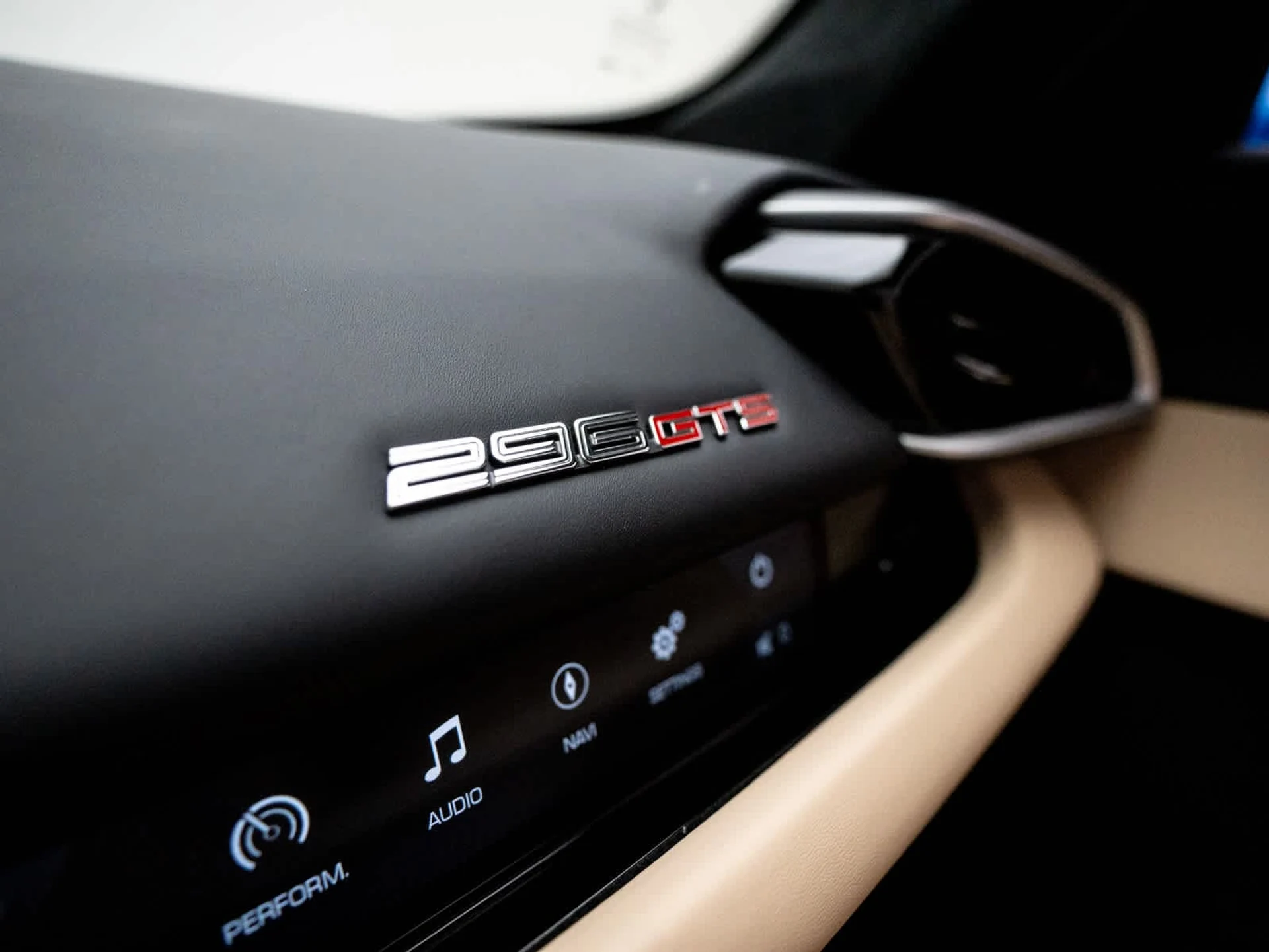 mph024_2895594170_cfb6ef83681a4ab94a024d1016aeabc3x_40613fdec5