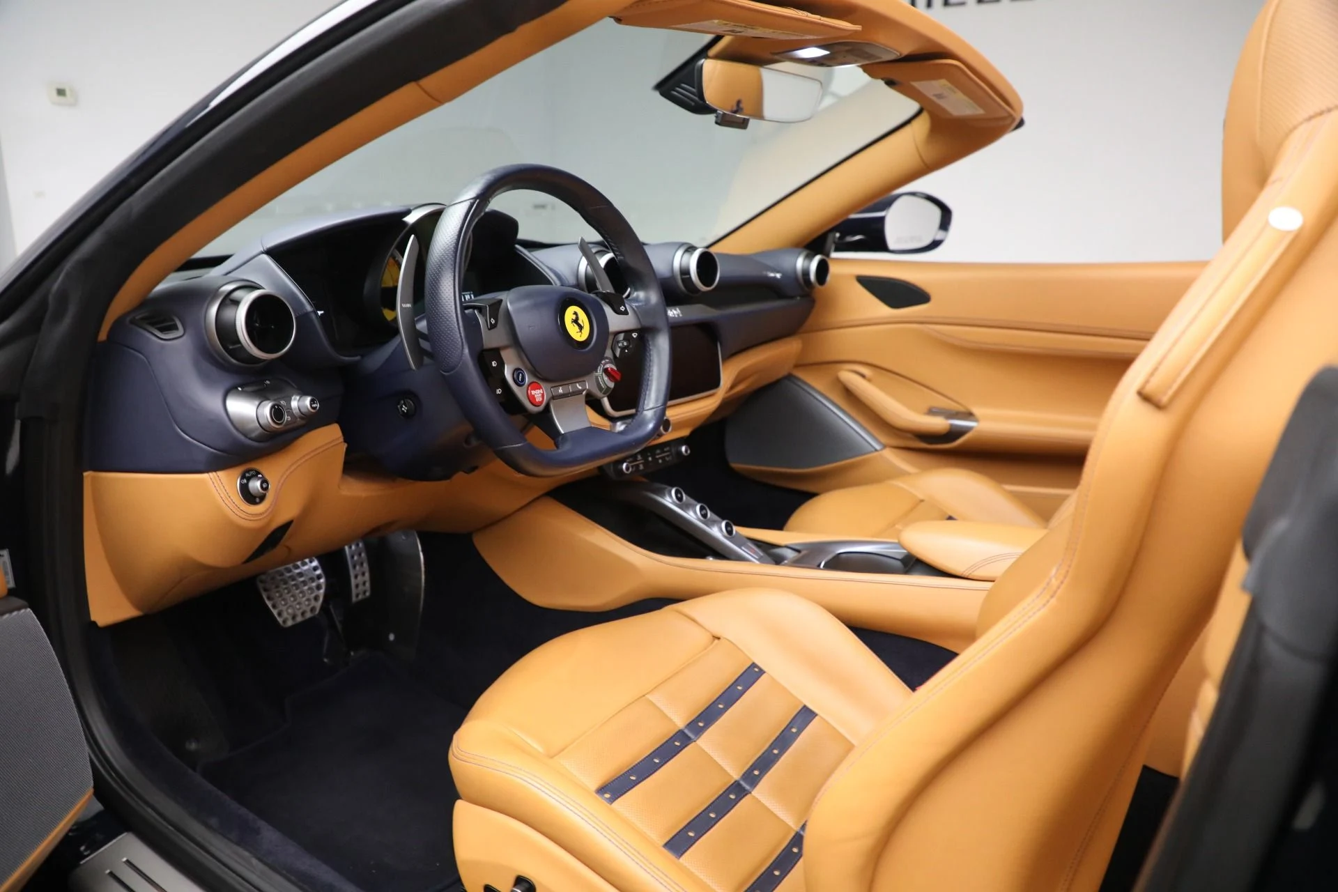 mph024_2898134868_Used_2019_Ferrari_Portofino_413bc6b861