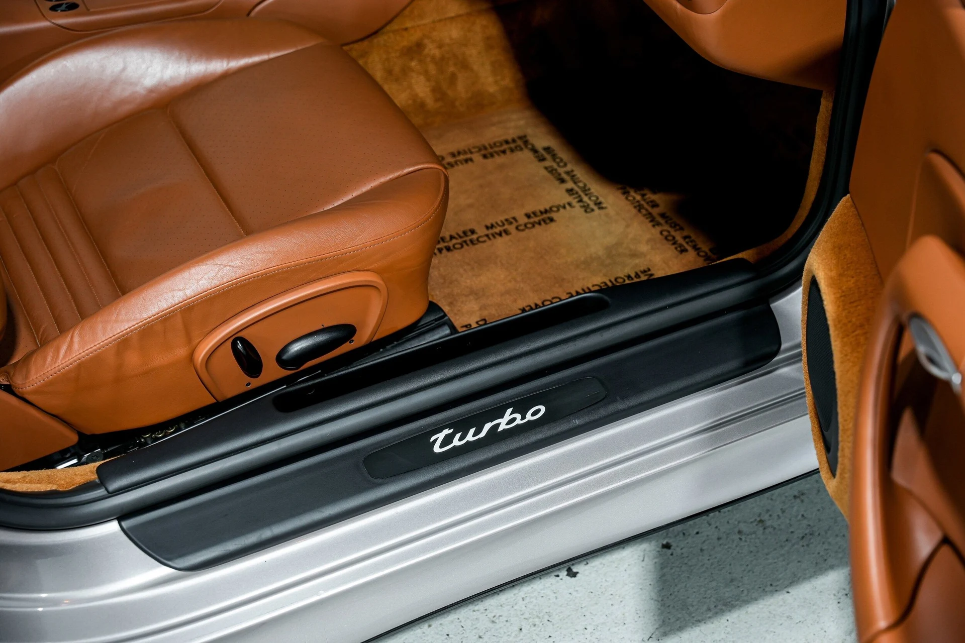 mph024_2898926796_0cbe43928fb8d434c642b25a4316a22ex_52b114003b