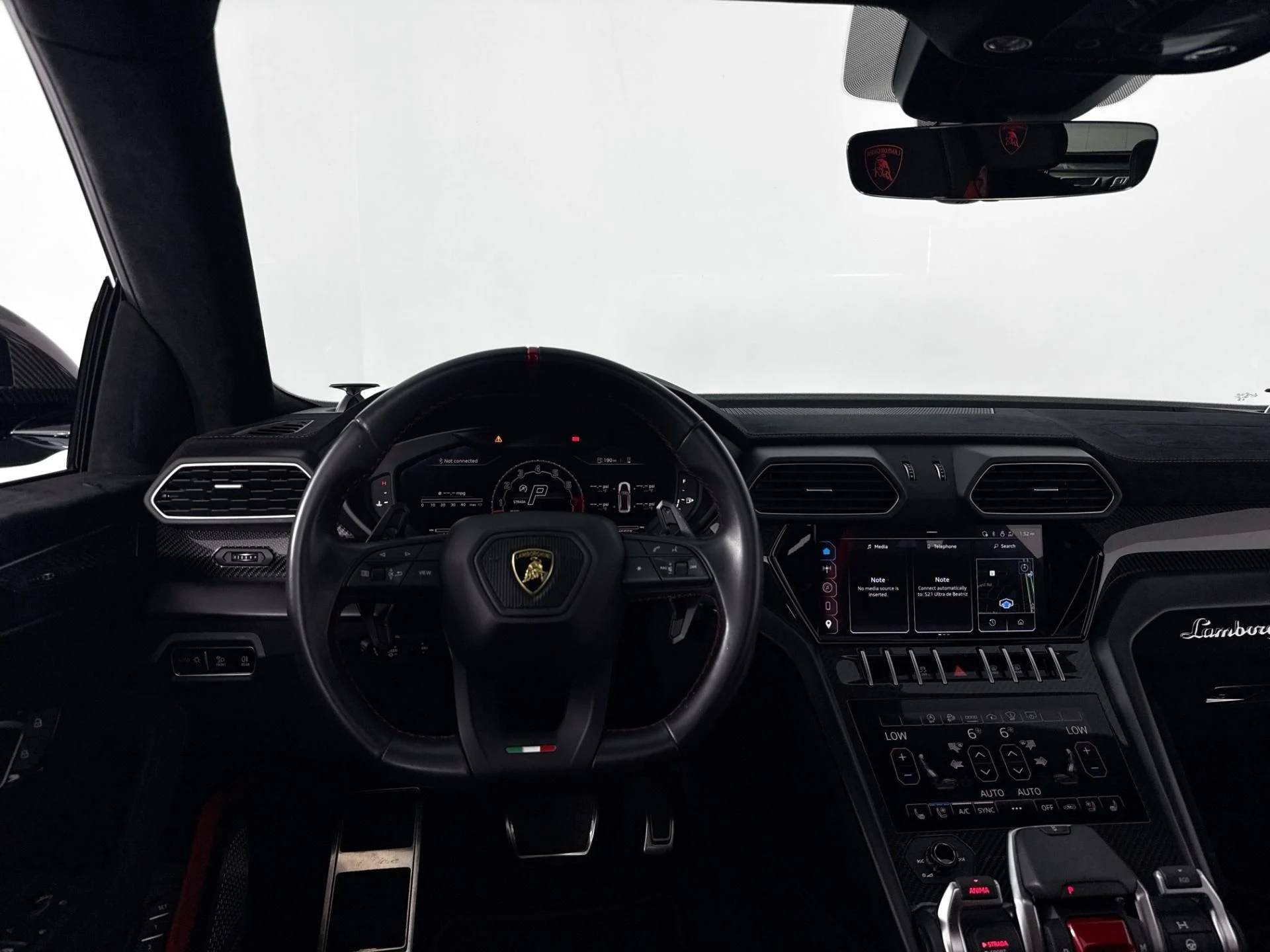mph024_289903716_Used_2023_Lamborghini_Urus_Performante_1783708230_659bb2a076