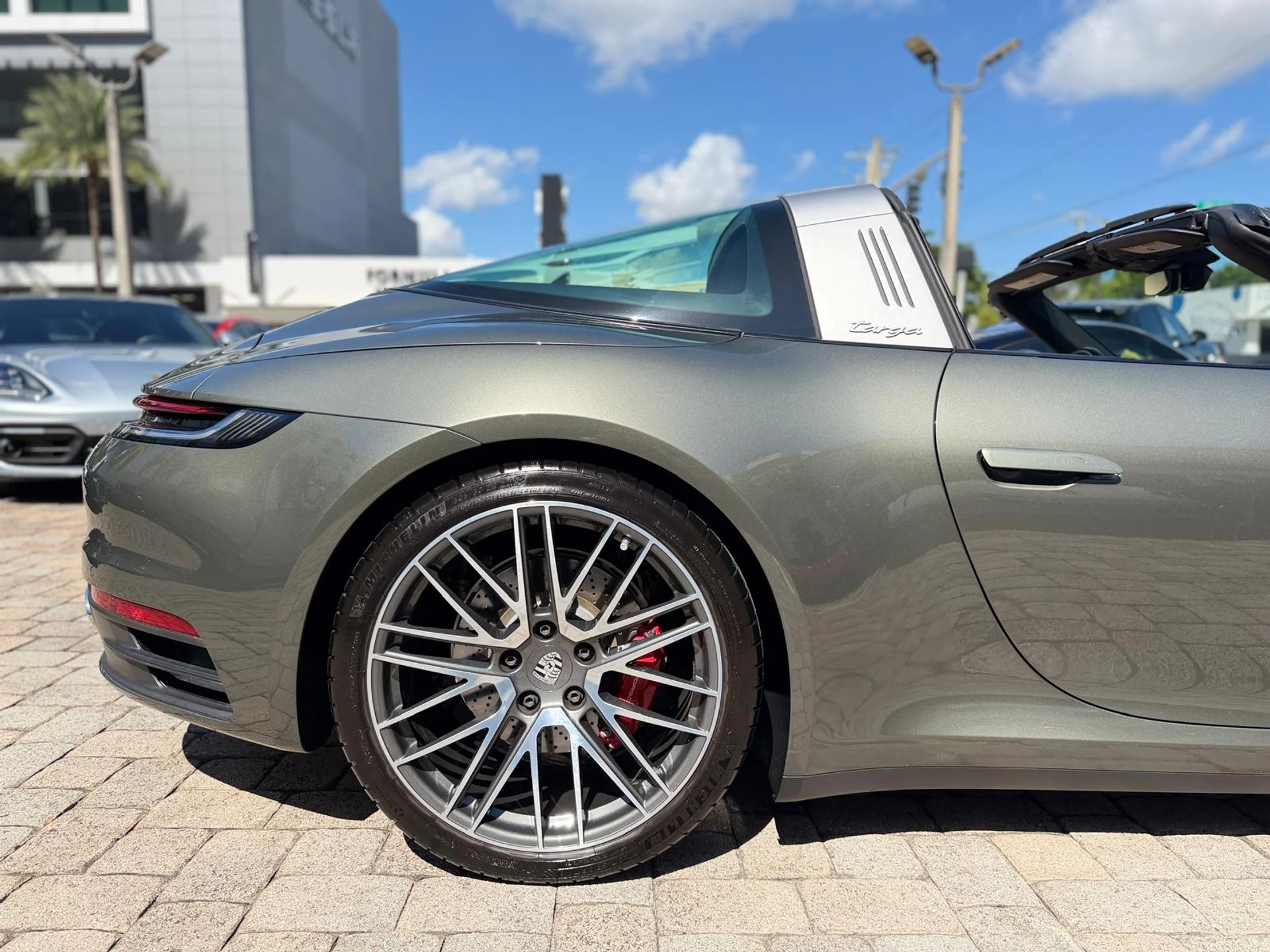 mph024_2915163321_IMG_20251022_WA_0034_b2d4cb541a