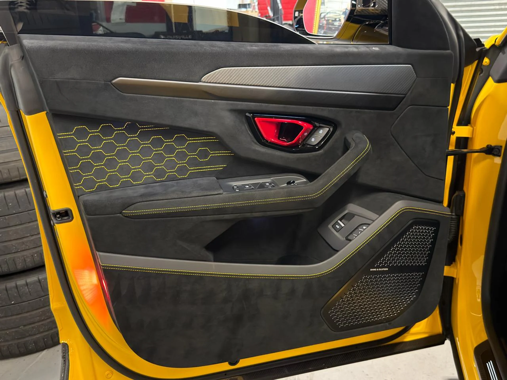 mph024_2915660902_639120476900015881_ca0d8a0562