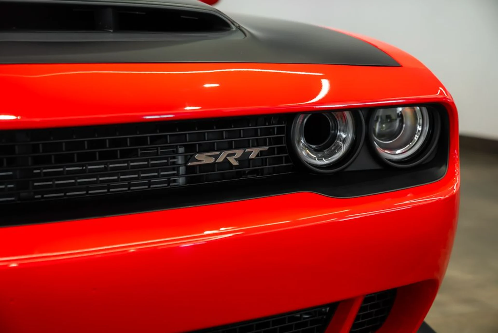 mph024_2917824985_dodge_challenger_2018_jpg_v_1775587595_fac65f306f