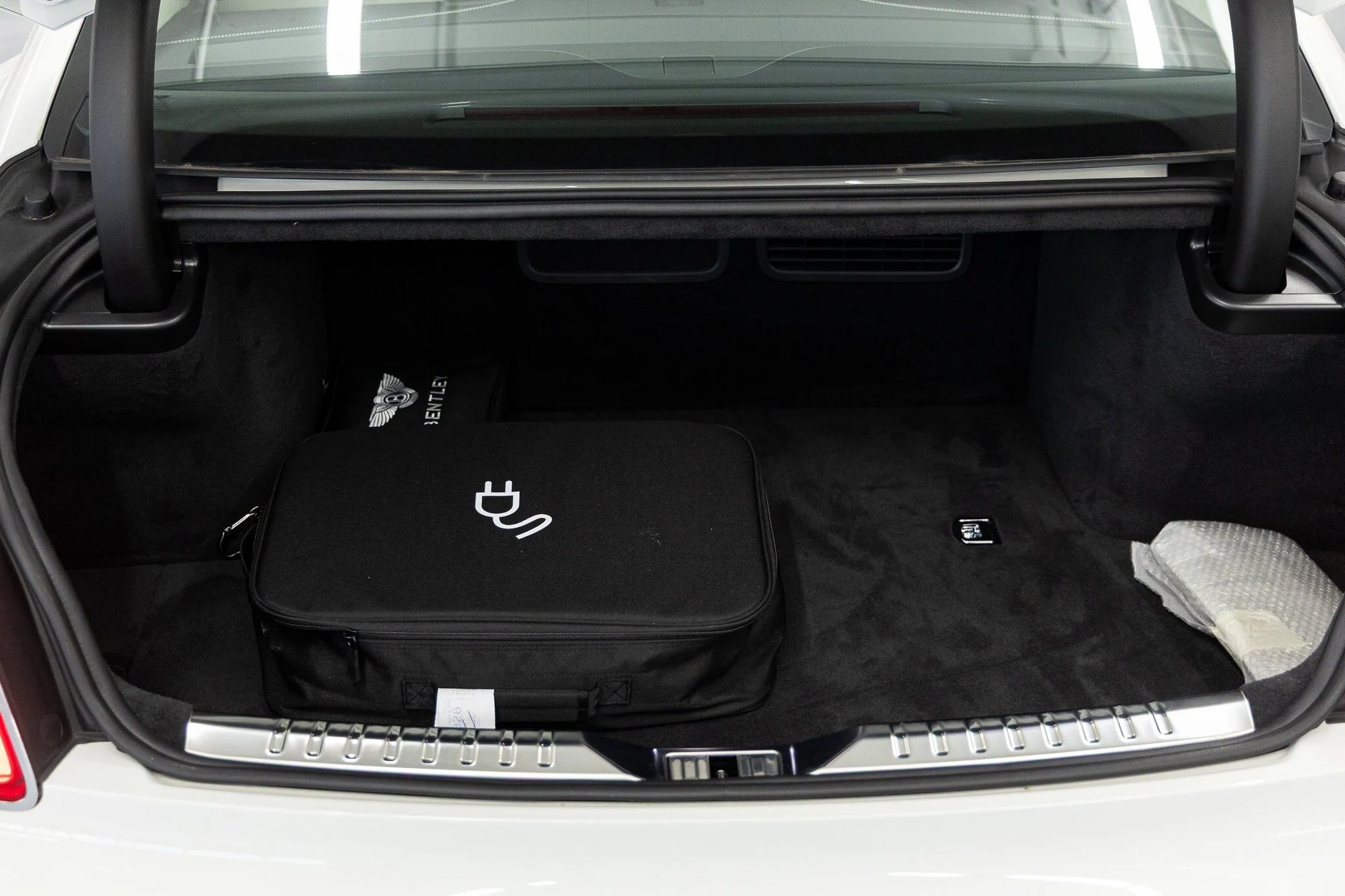 mph024_293503120_44e0951b65fed7668d4a487d4da8d258x_95085eddf8