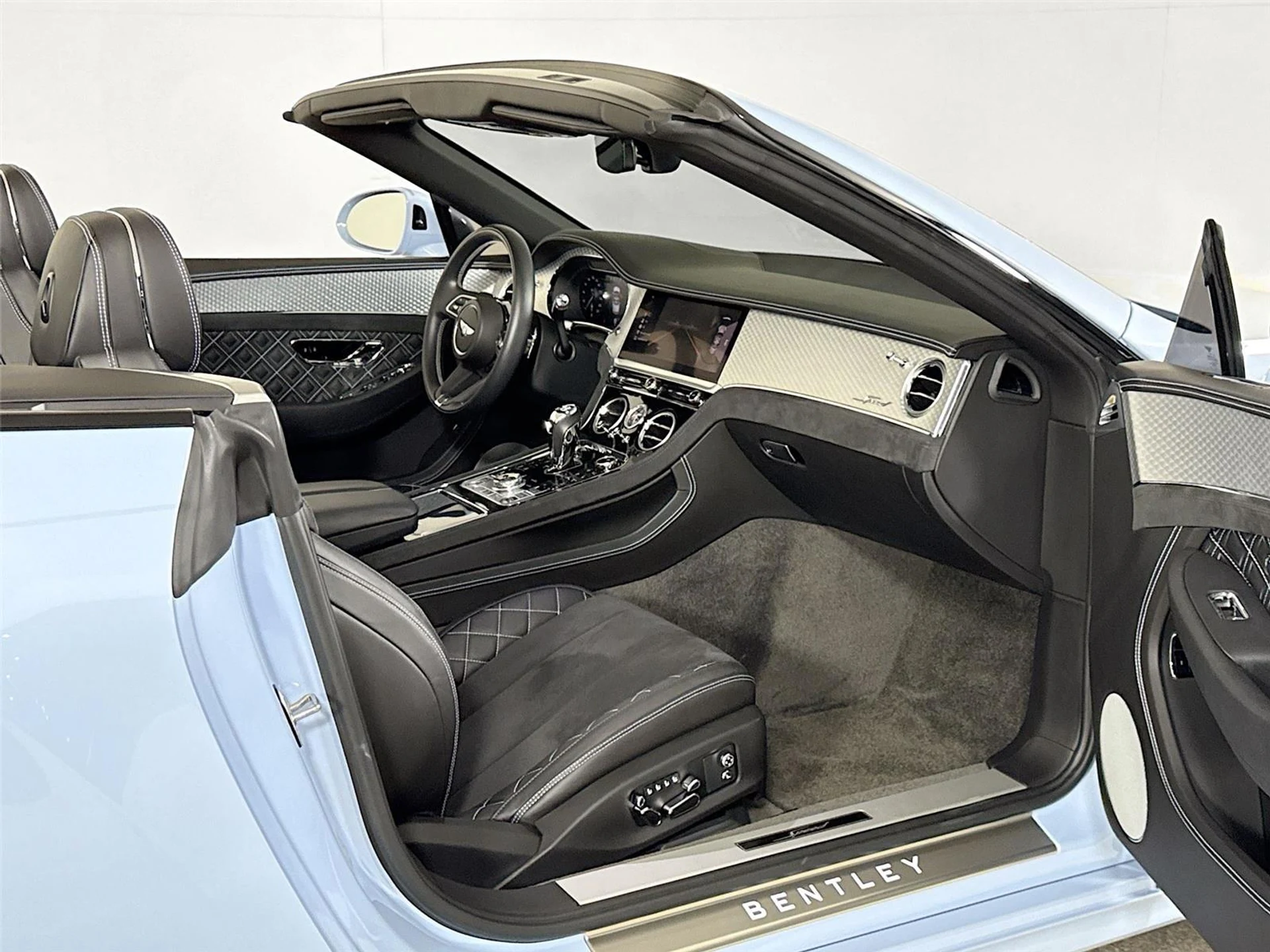 mph024_2947671517_e61747420925de1644dae497576476b0_6a4b659555