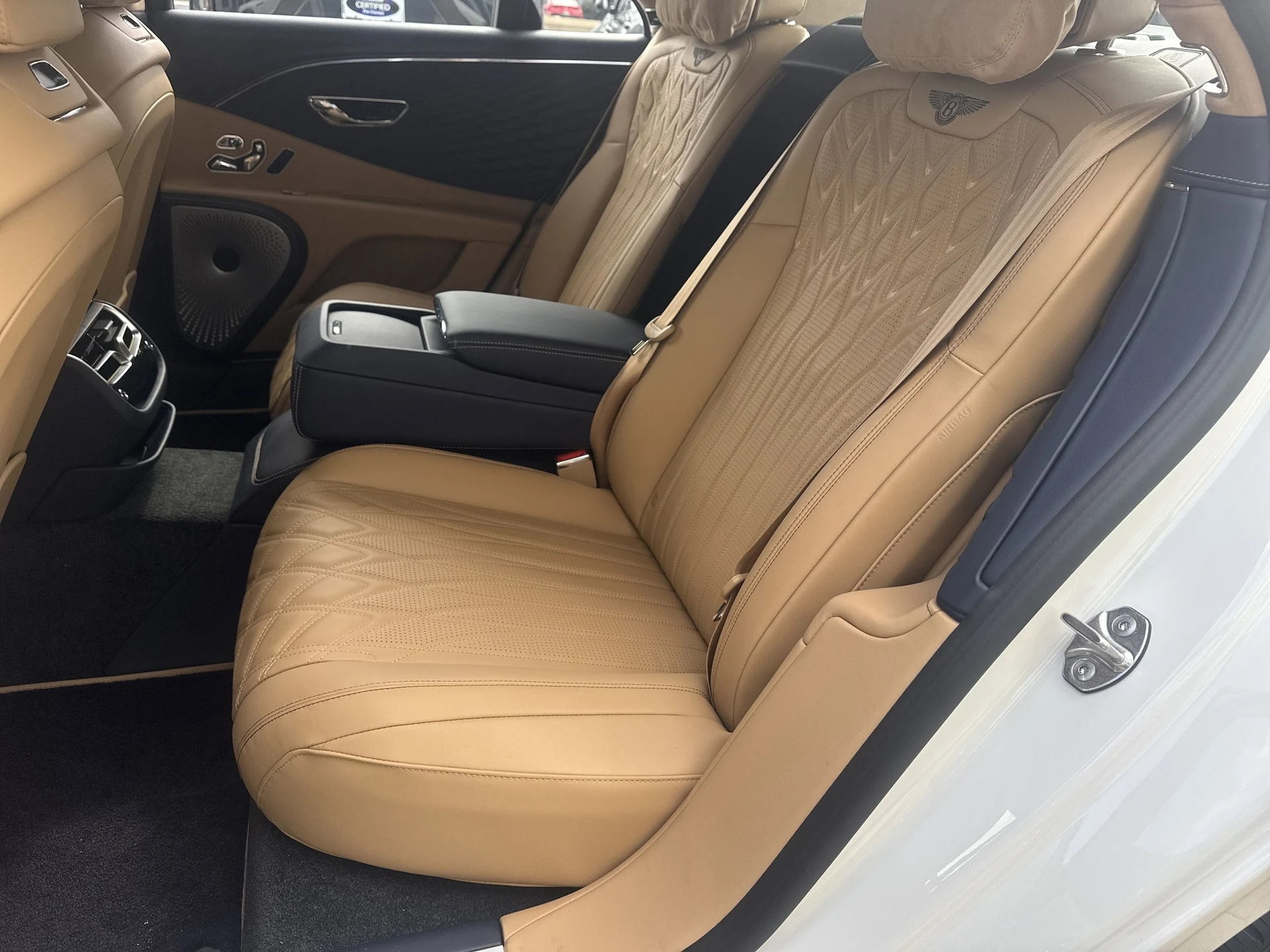 mph024_2949079089_ba8c91ab872fed47fb025f50ca508dc4x_0790c515bb