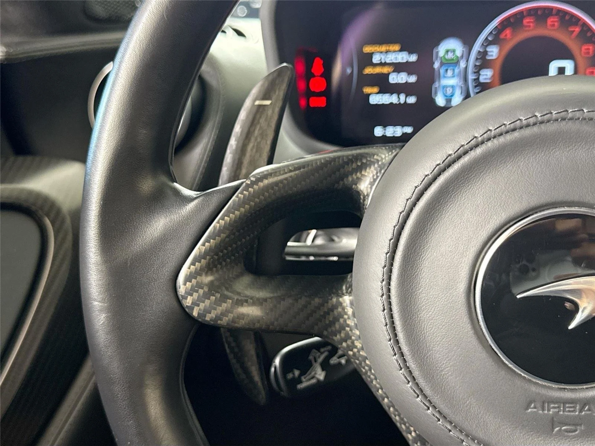 mph024_2949411228_8fe0a90445d7aa4874374b1faa5aeb27_0f143fce12