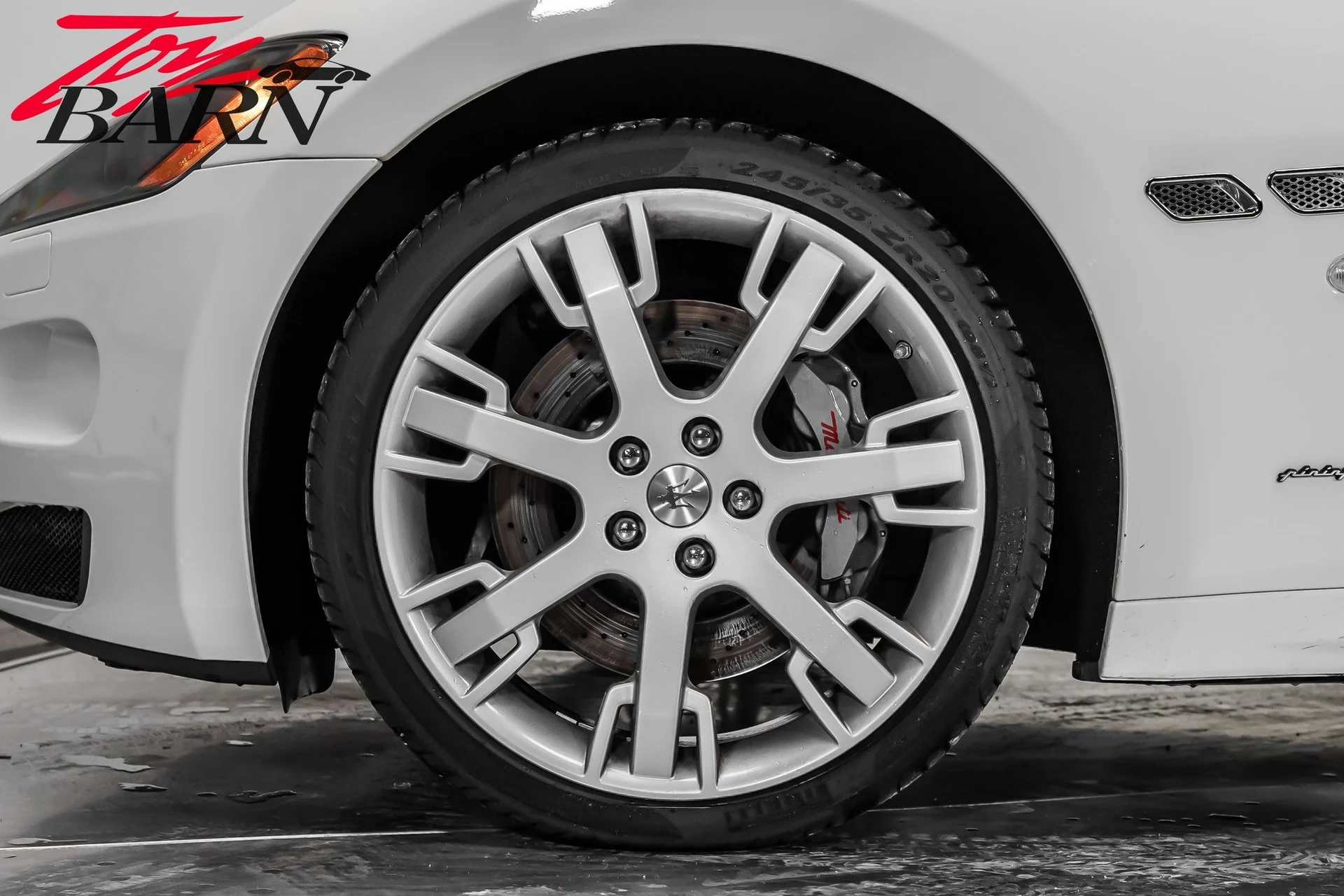 mph024_2950754513_9a8af732e33f24ed748b577eb38471f7x_47c5d7edd0