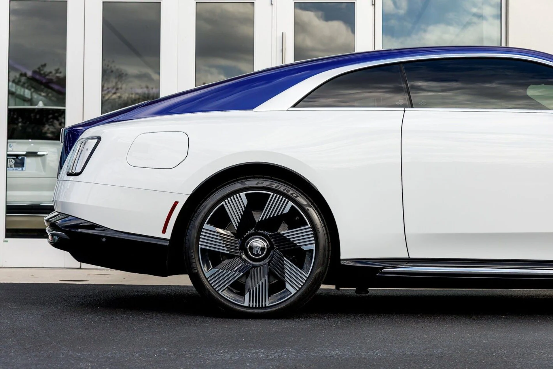 mph024_2951653907_d3b19c0ce16305a39c937a9a4fdc2753x_4aea7b3236