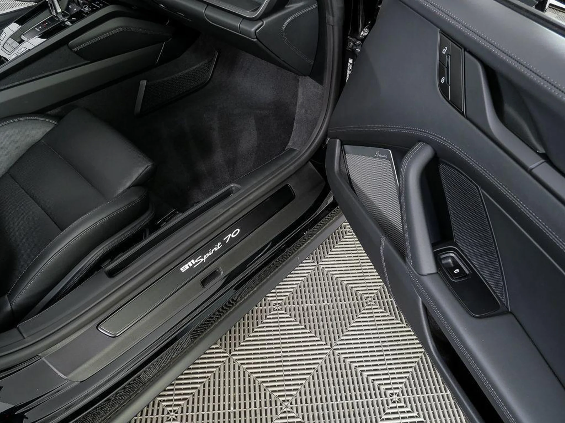 mph024_2961402540_tc_Qeam8_B2ve_R7g2g_CU_cq8_Ea_U_Nw_62c8330745