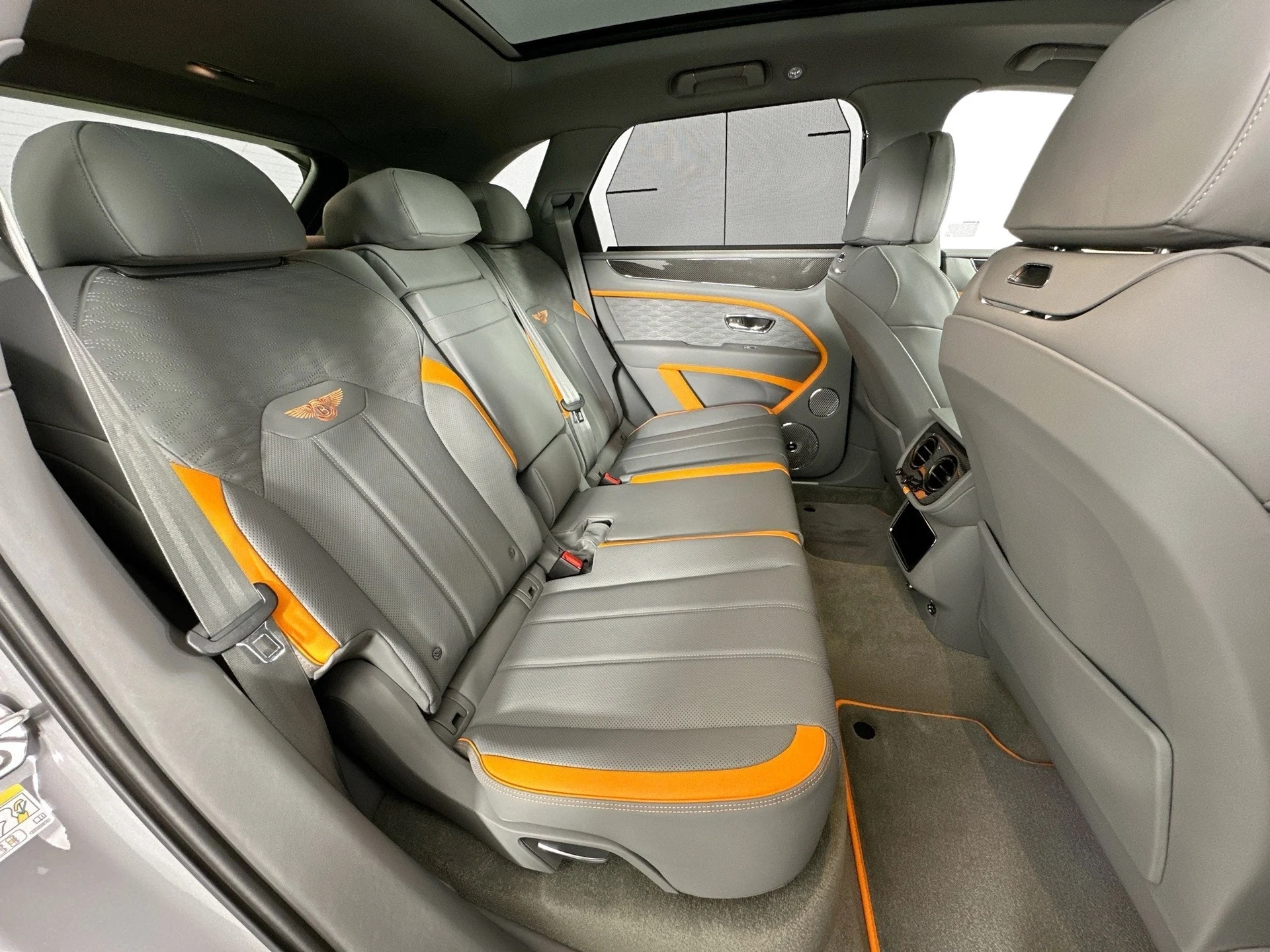 mph024_2961668915_25_1ef413c574