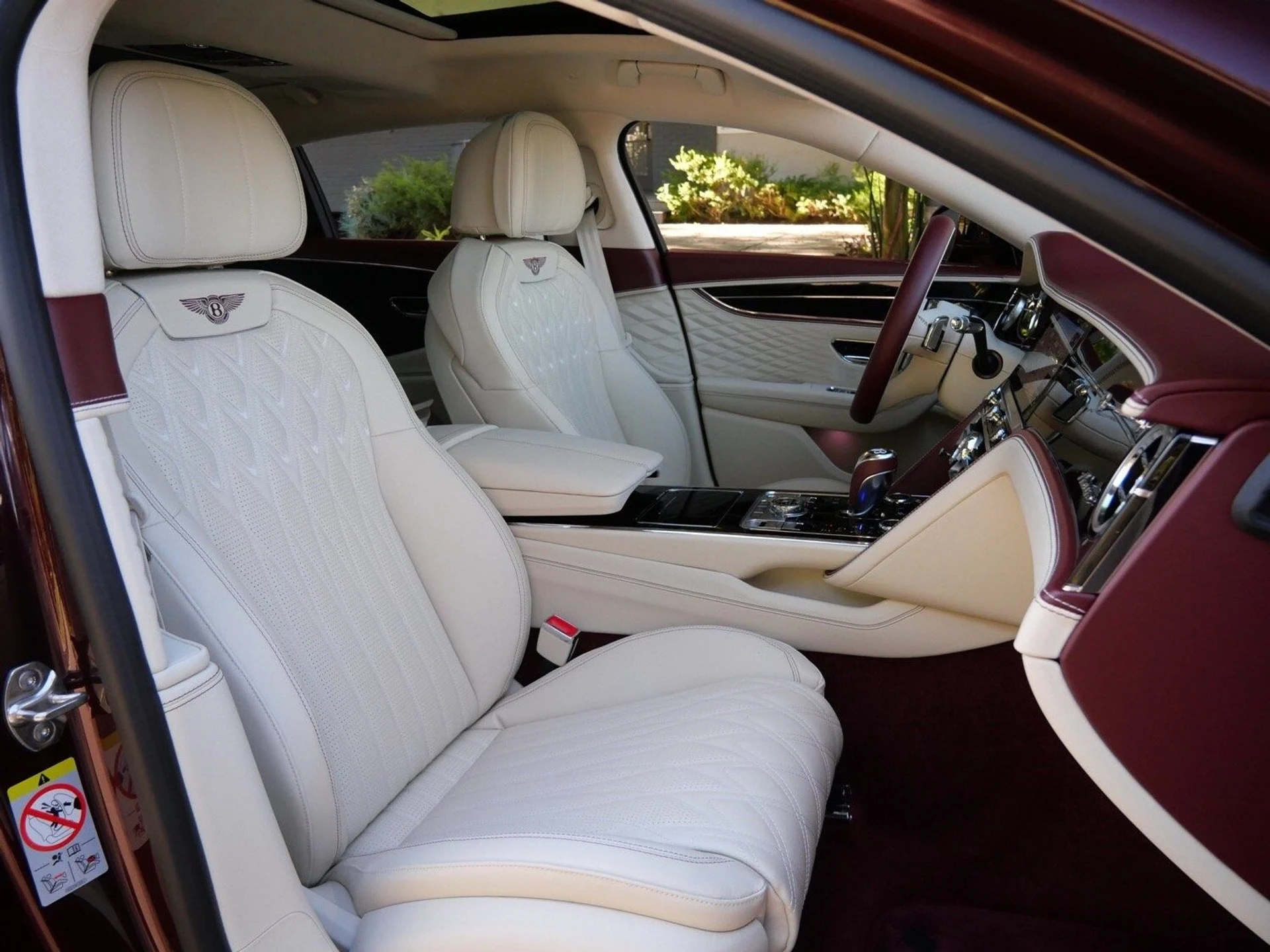 mph024_2961705650_3124cf3b3e2d1ecb89a8a5e0142c4752x_59f024771f