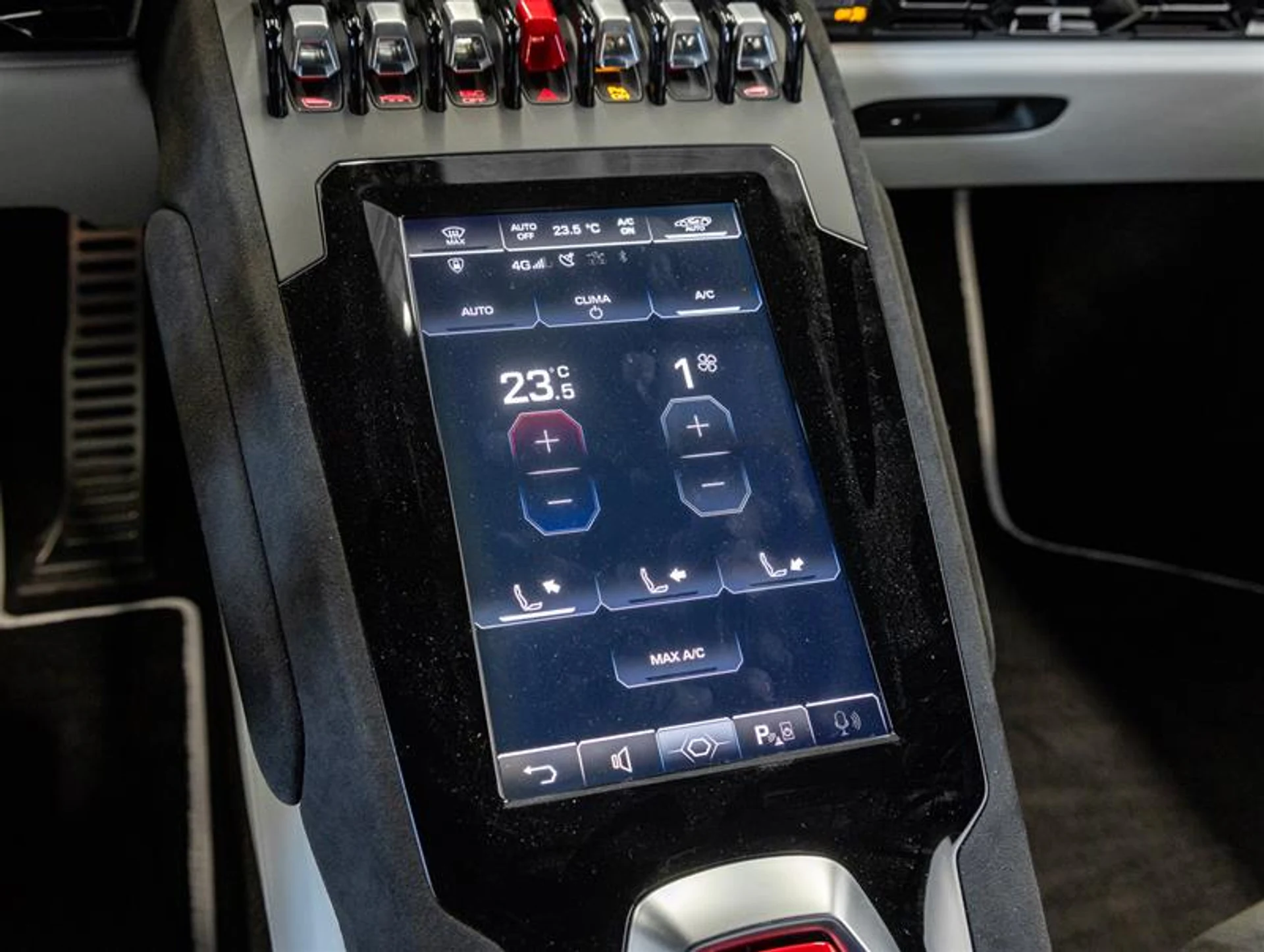 mph024_2963866744_11902165_1645434956_249af28969