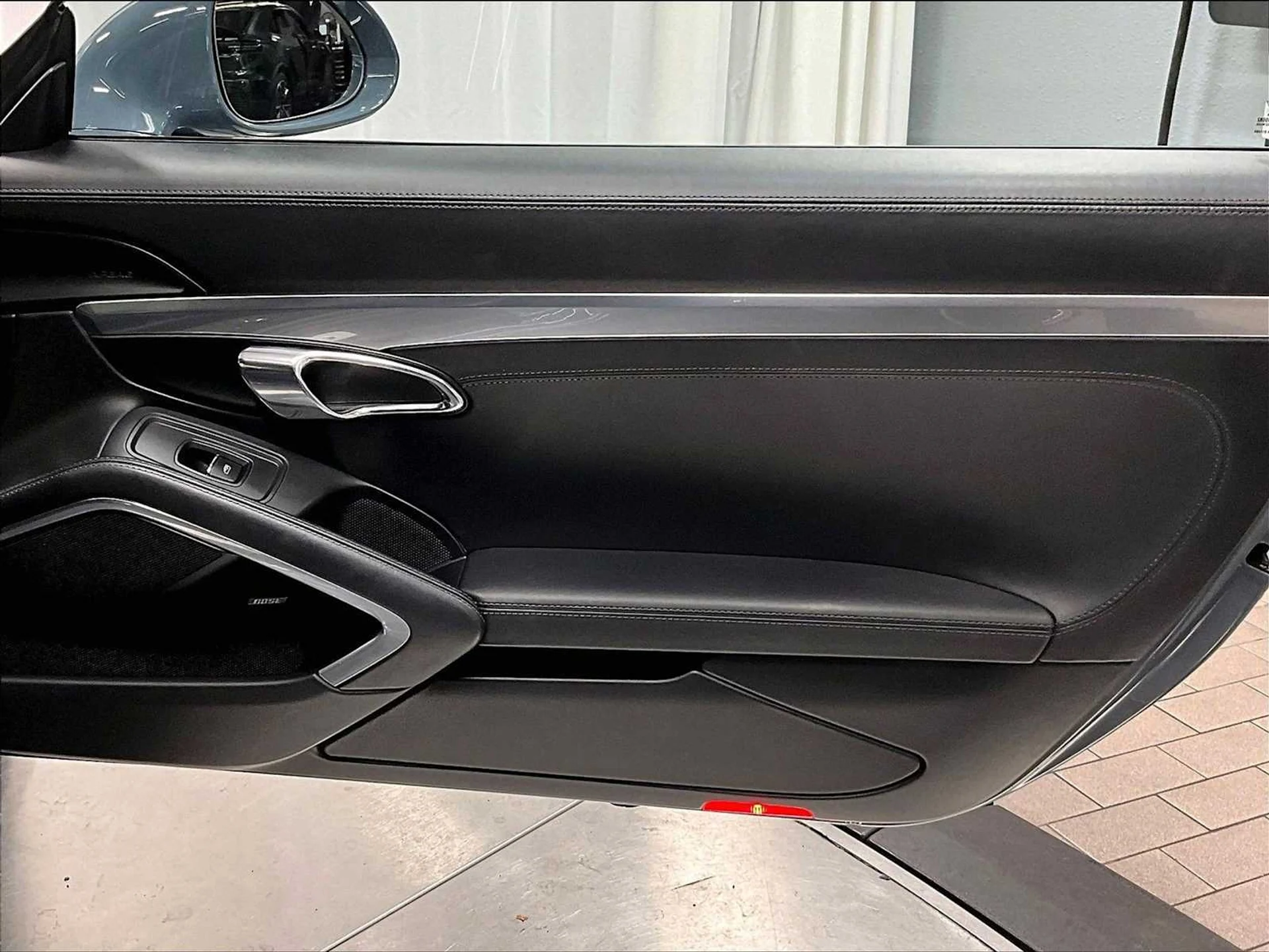 mph024_2980595377_ccc7f68dd14b1b7664f385510e3b3905x_2f1c091530