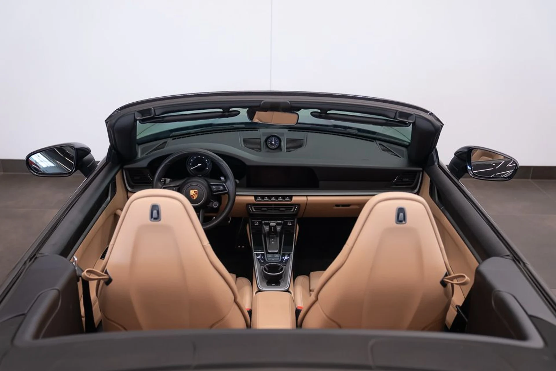 mph024_2983740458_porsche_911_2022_jpg_v_1780407122_c8f60c93ce