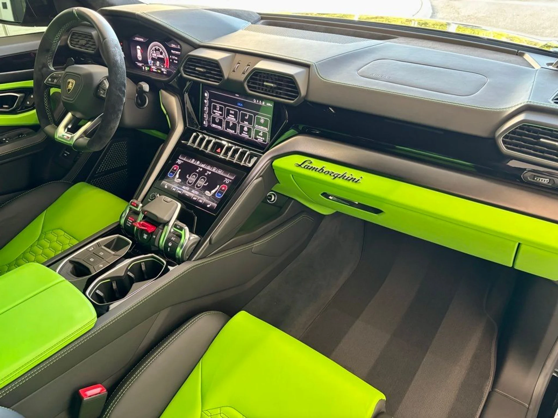 mph024_2986948706_4ff088b690d5f2de879d08b0ff3f90af_5268f9982d