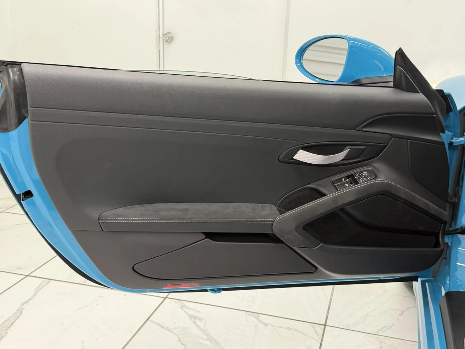 mph024_2996161876_24a3fa2a548d4423c1aa4097a21f1c8d_cf18ccb138