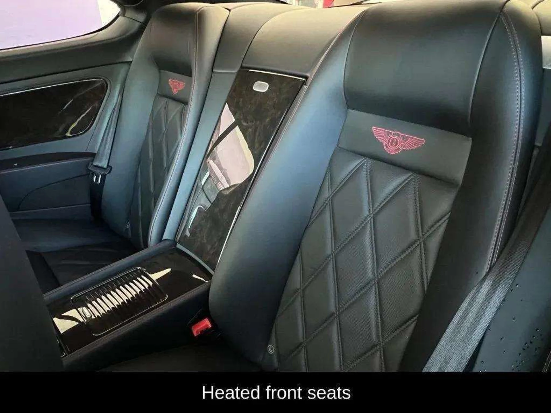 mph024_2997760550_5at8pj7yn4i56ak0tdllughwp4oq_2d6a1e7a7a