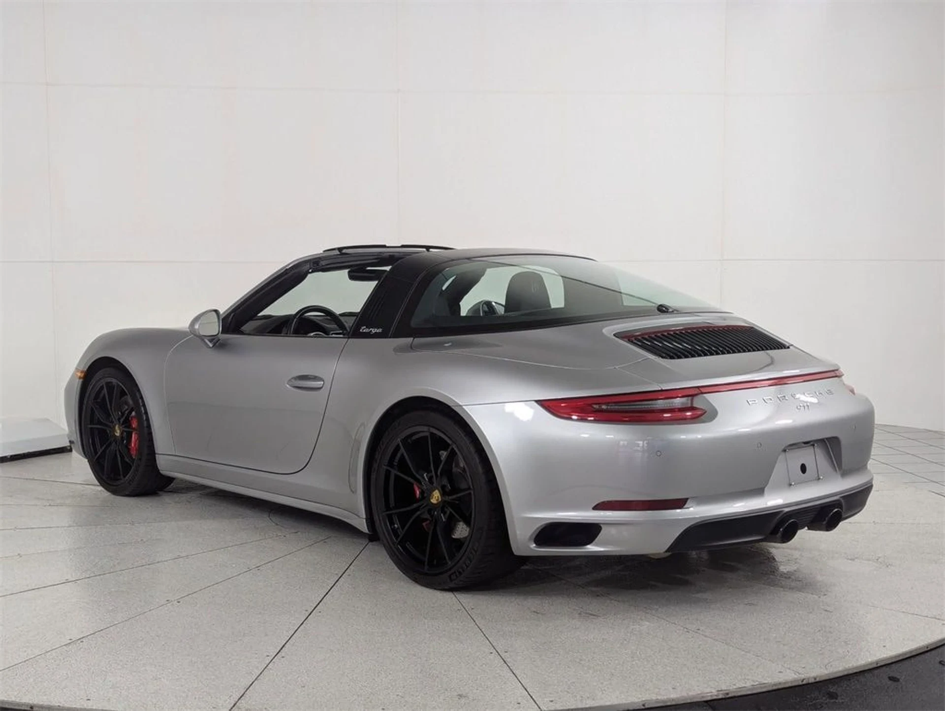 mph024_2998160609_343c1fabdffe941efd124b90cf5cbdc9x_9efbfe30a3