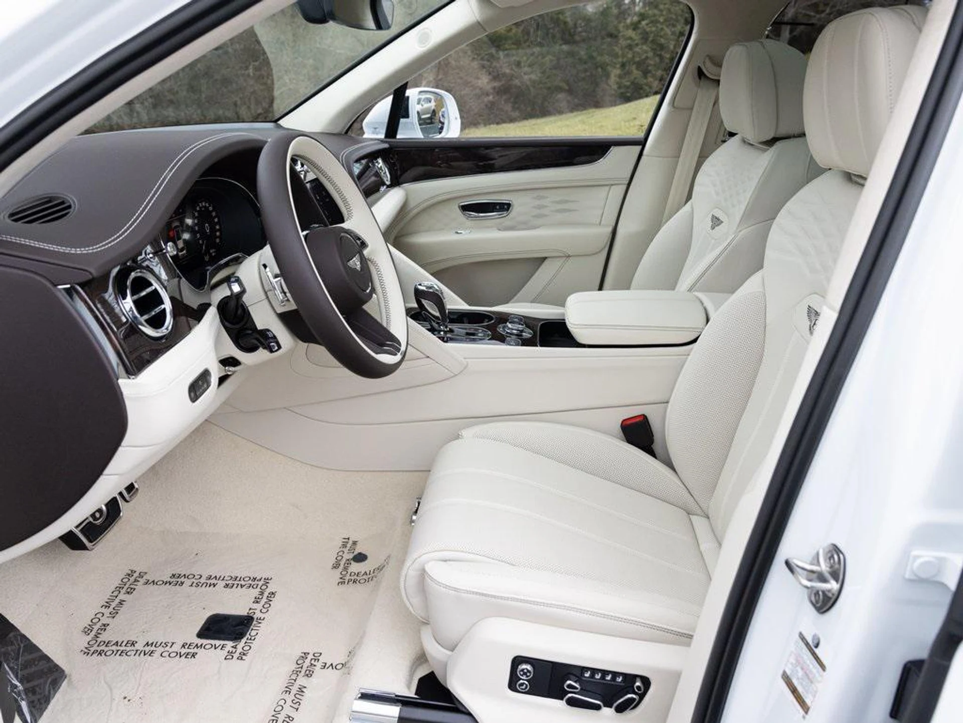 mph024_3008642042_403809831_67c233e56b5617b02de6363e_d02e586686