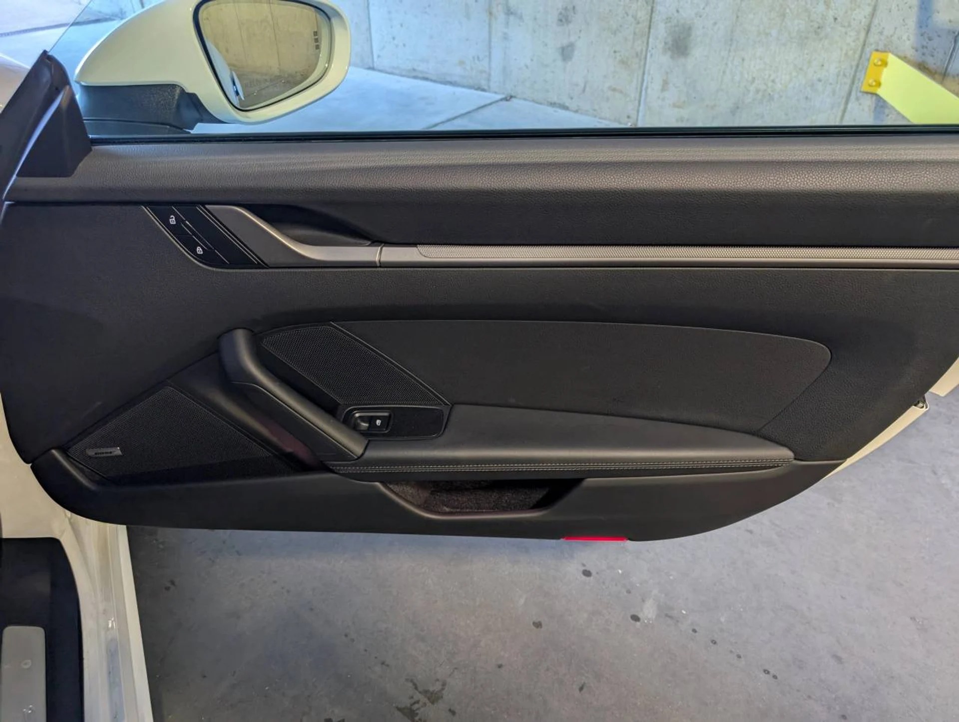 mph024_3011254812_2be57a5e945f7d100ab42fe8a0291265x_284e313399