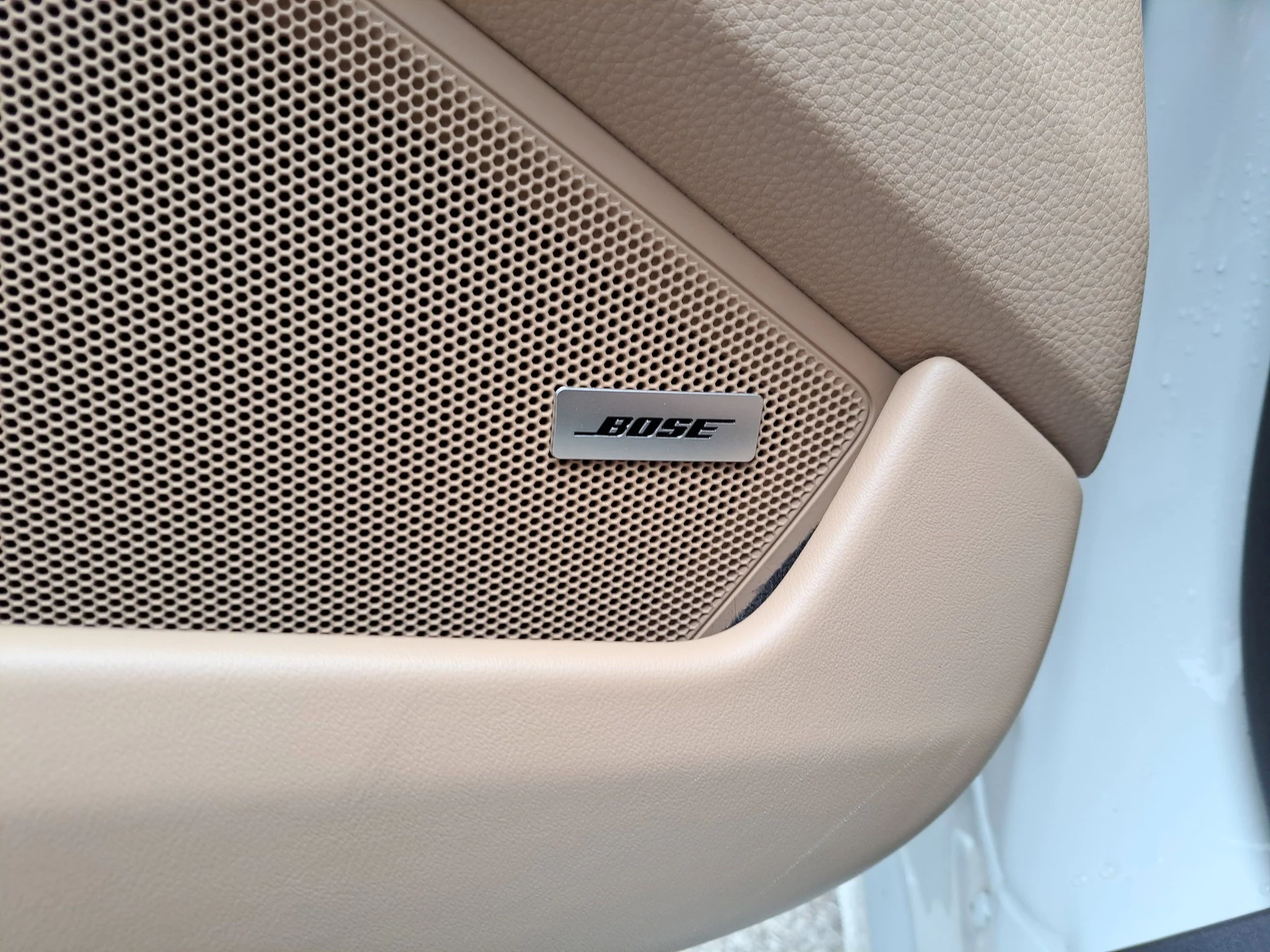 mph024_3014374210_36c01154cee2b3a9d7792ddf1856accax_88d944f622