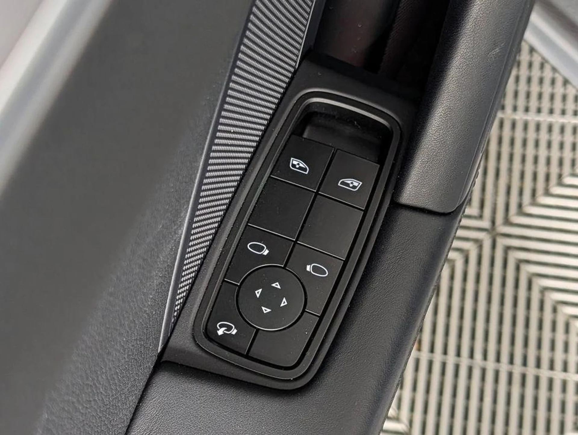 mph024_3016881516_Xe4a2h_I9h4kh_J16y_Ct_Ja_XL_Dla_KA_9c67a3e38a