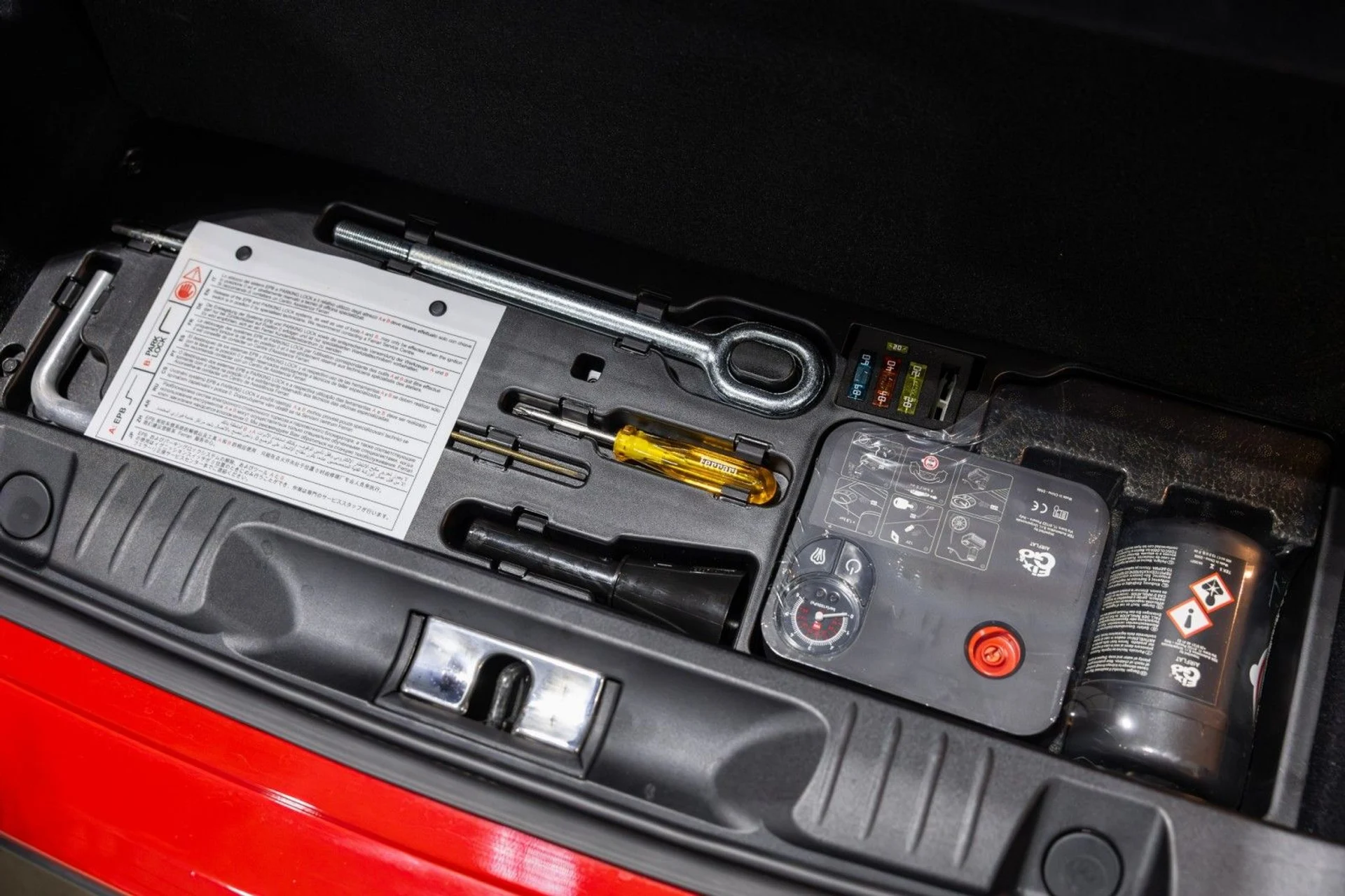 mph024_3025602068_uw_23de57d043