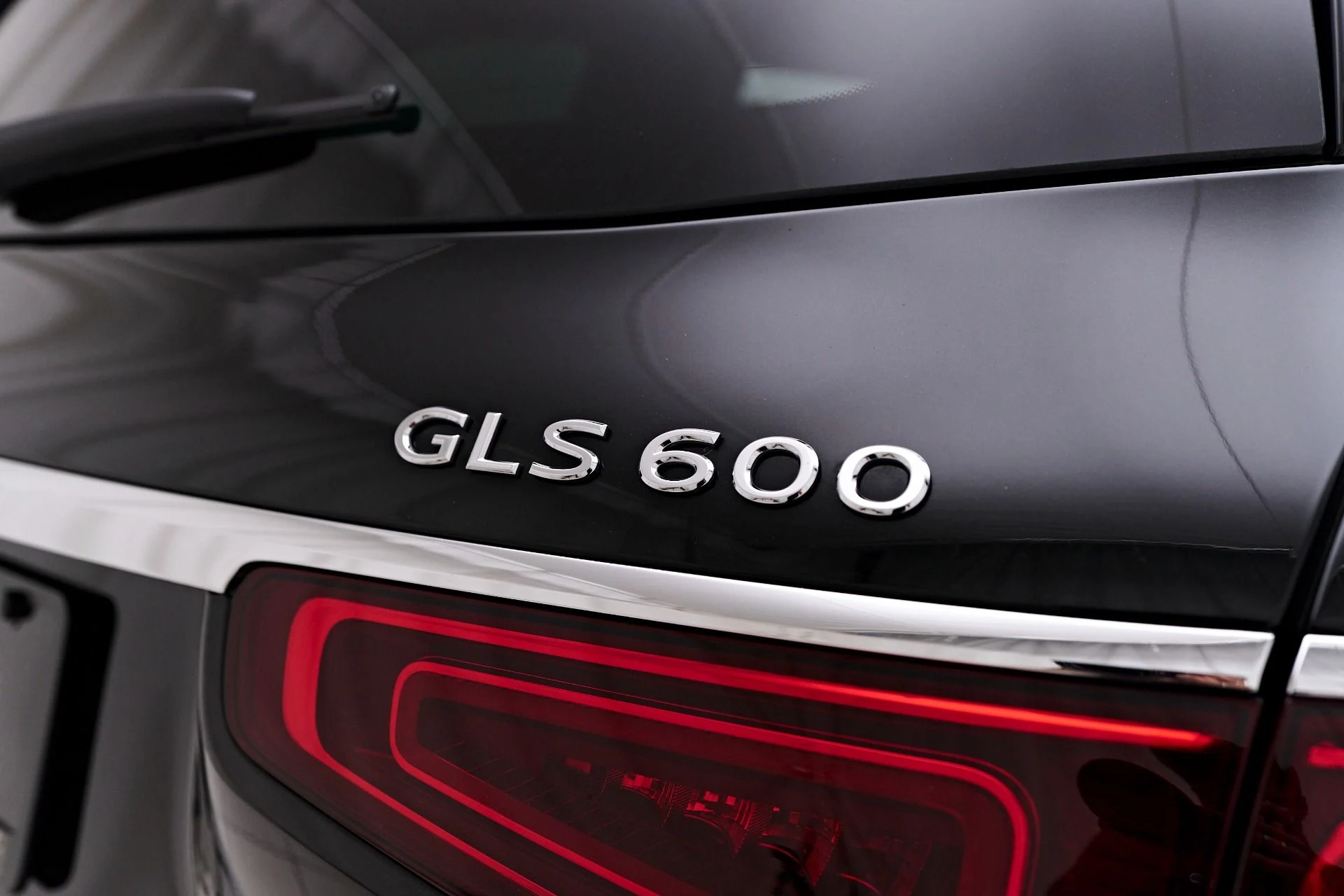 mph024_3026290857_Used_2023_Mercedes_Benz_GLS_Maybach_GLS_600_1762799212_43ebb55627