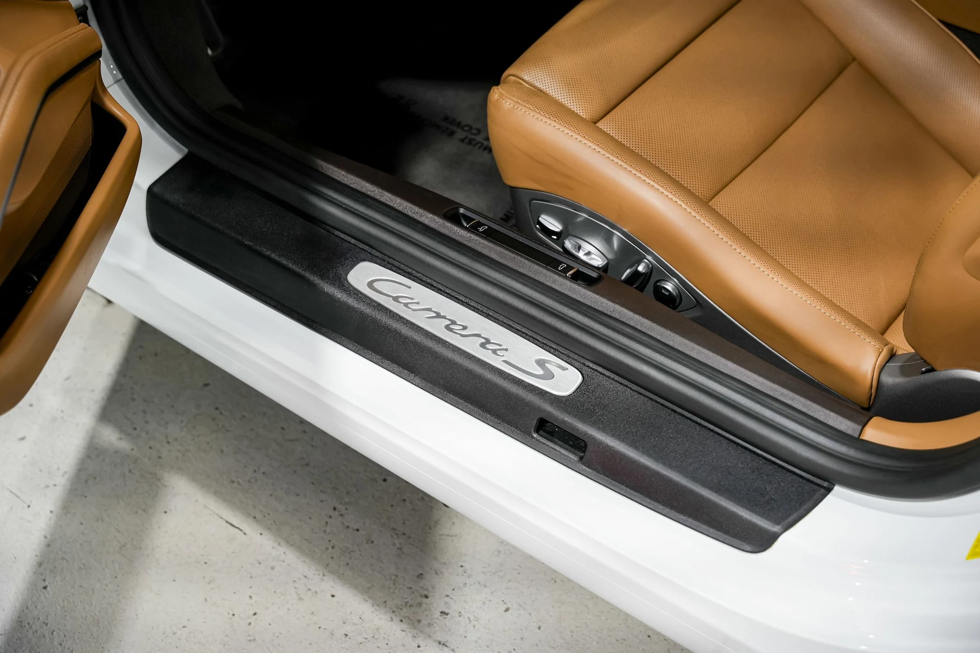 mph024_302721484_3bec99a524dbc0631d34e58d00f971e8x_8713b94272