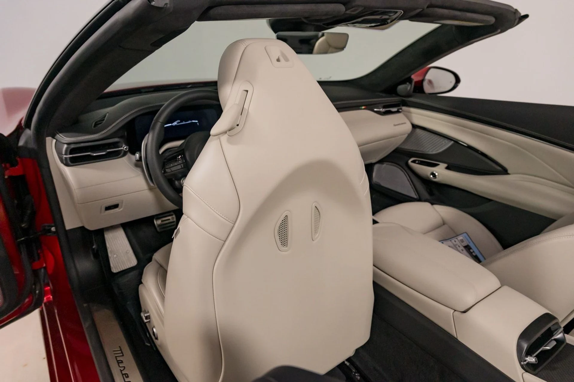 mph024_302935939_5f9489253a4f49ce8ceaf5475a68ae5b_6c38b46294