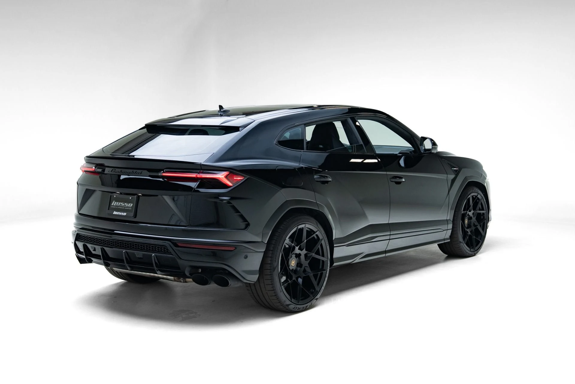 mph024_3033334080_Used_2019_Lamborghini_Urus_1778703309_148fecc7e4