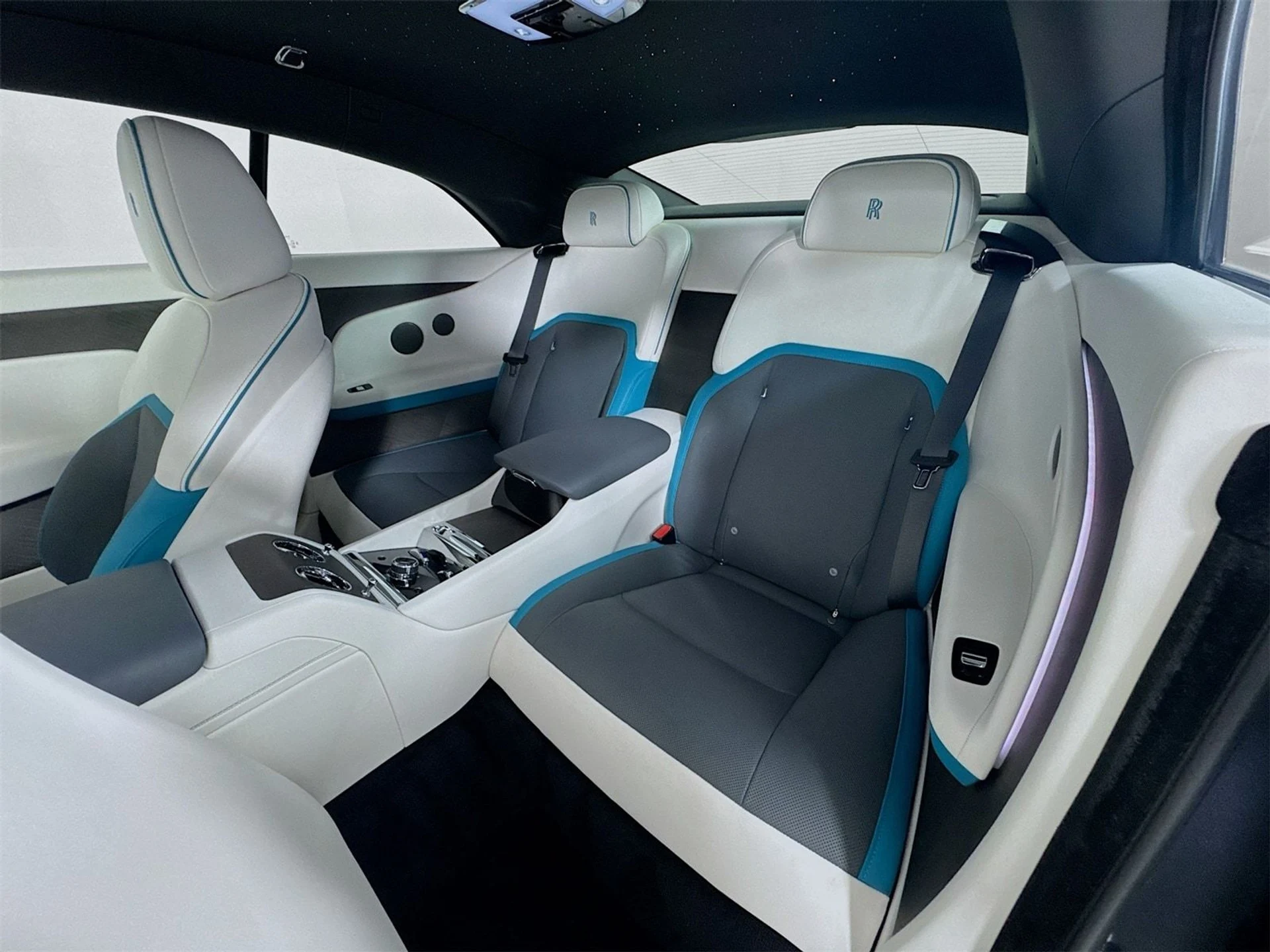 mph024_3034462964_cefcaa03fcca032b82a9f608c2019fbax_4af6e07958