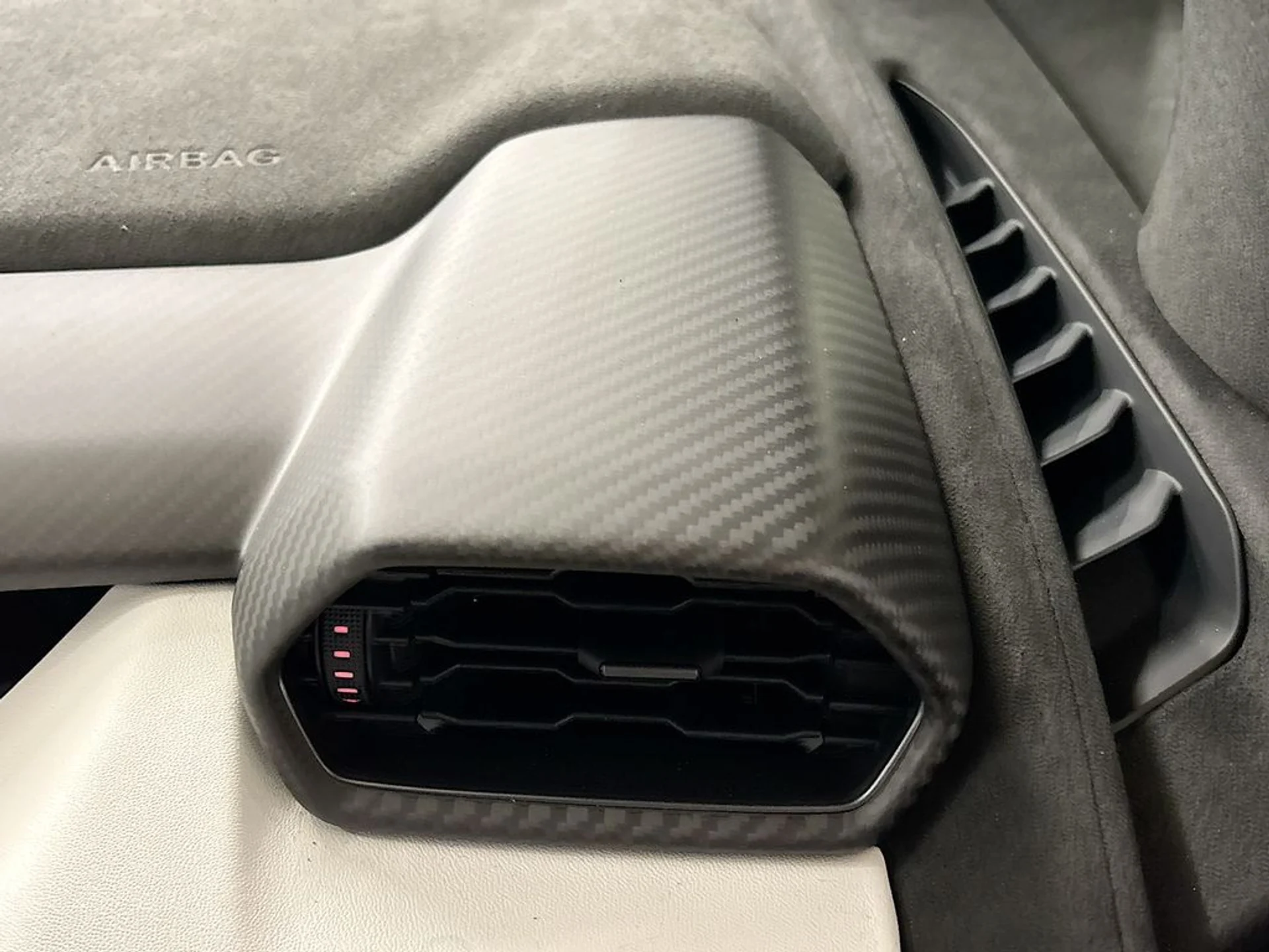 mph024_3036033395_a7b63bd91b42ba7ac1dda5cc4e8303a7_7c10111730