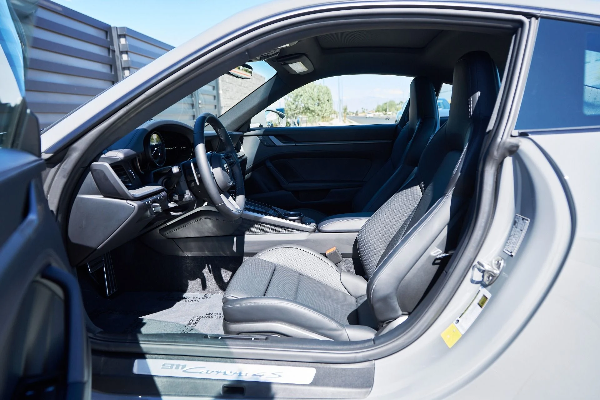 mph024_3036201234_Used_2024_Porsche_911_Carrera_4_S_1759617582_7341e93690