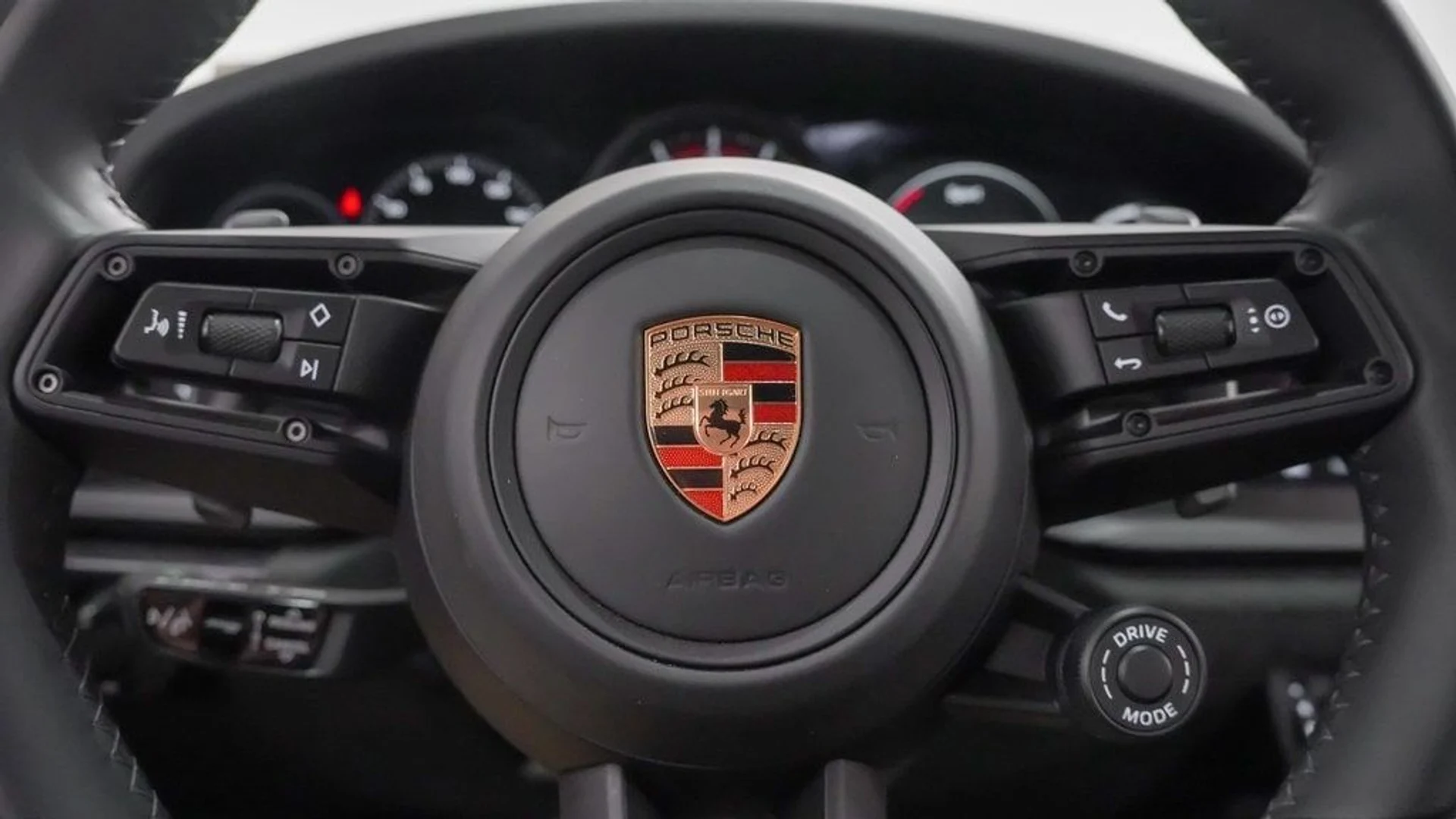 mph024_3036610437_d1c2b5f9ae5938fac08fa9111efea634x_d1222d1d5e