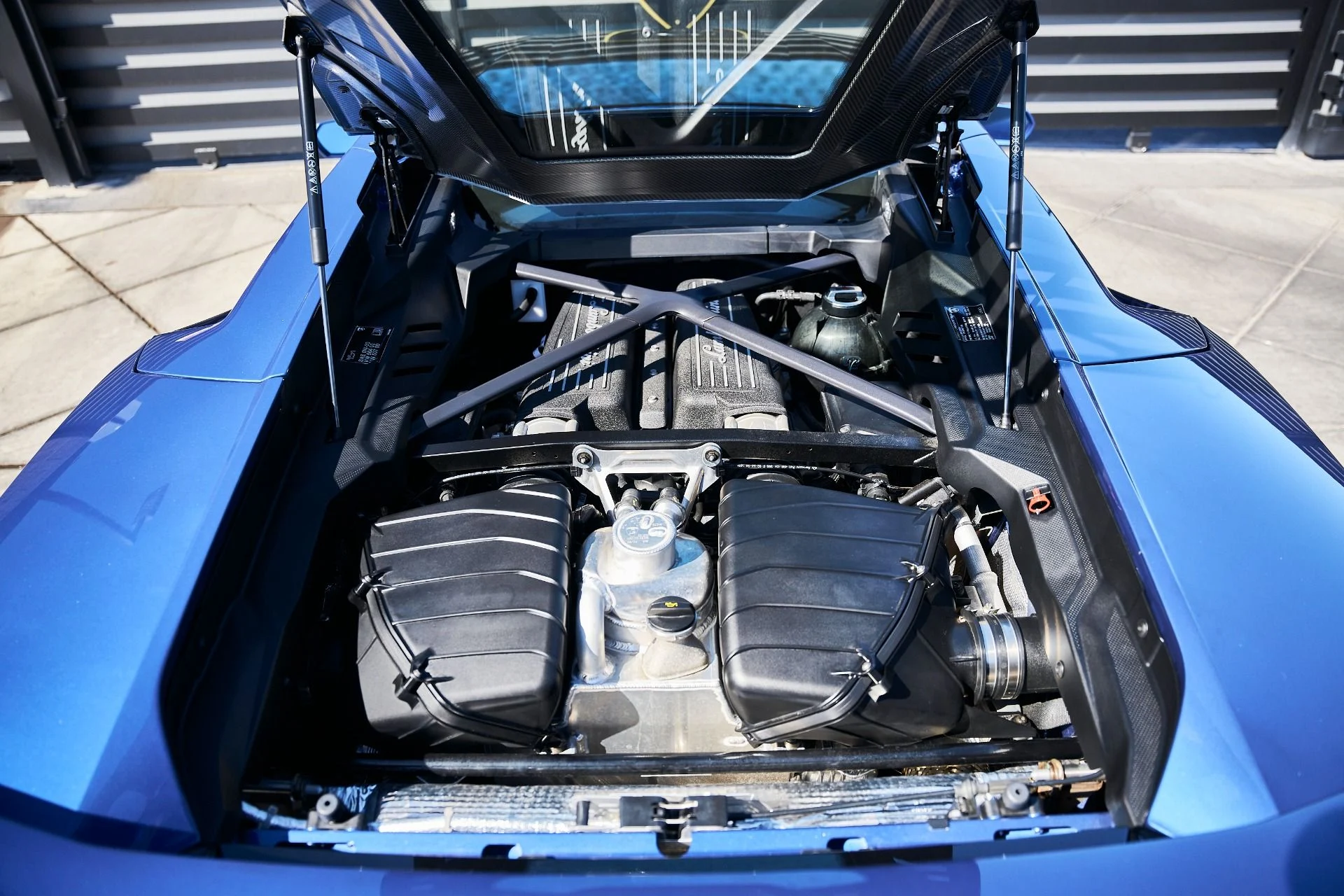 mph024_303764231_Used_2024_Lamborghini_Huracan_Tecnica_Base_1773278408_6b9cc87cca