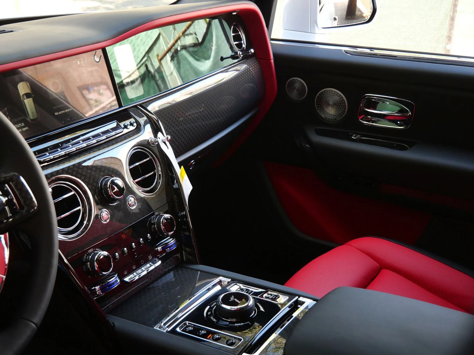 mph024_3042564528_fb765f6a52f354204ebd58aa4833cae4x_a3c720ea27