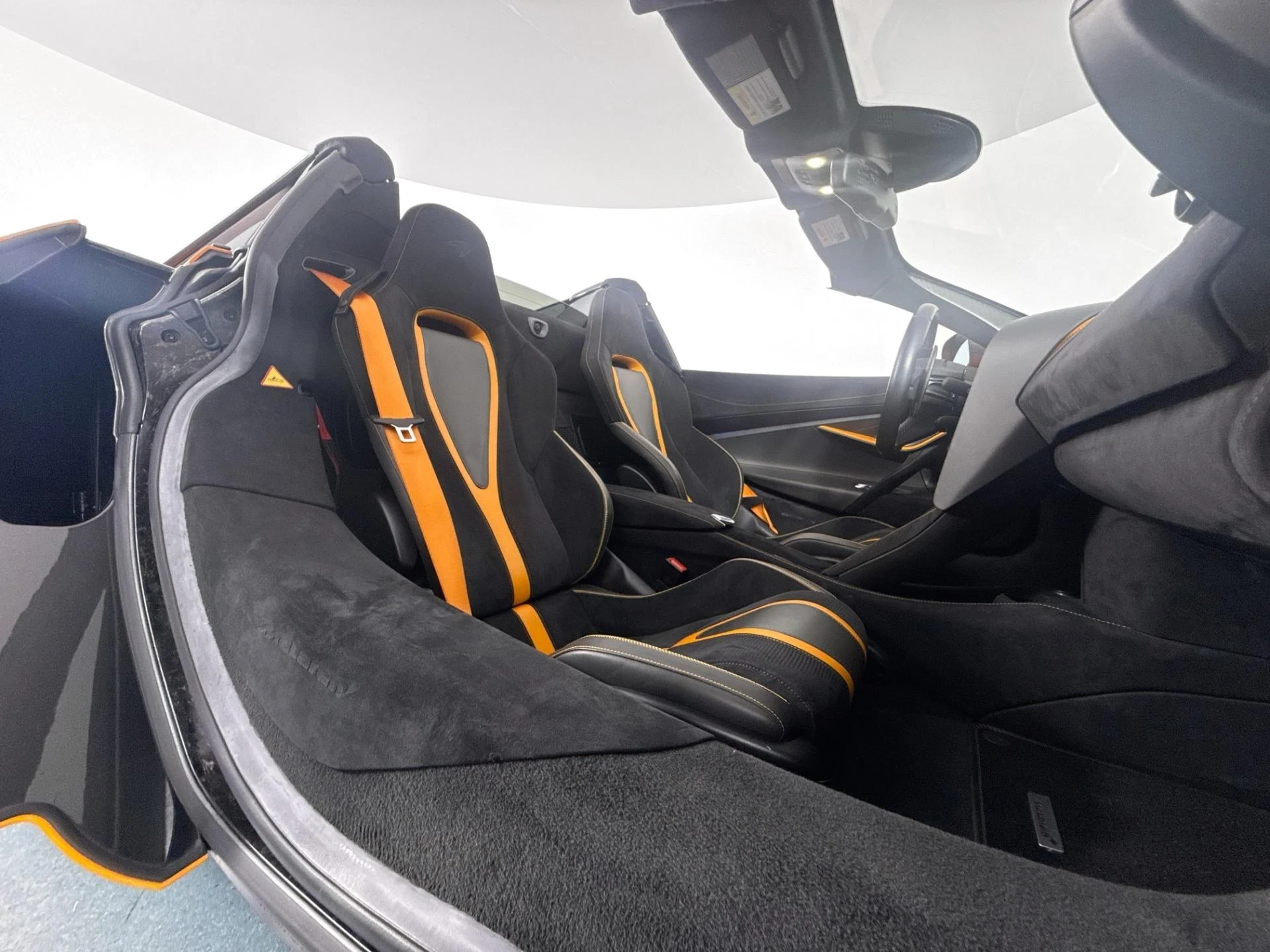 mph024_3048615248_Used_2022_Mc_Laren_720_S_Spider_1784925003_de34ee97fa