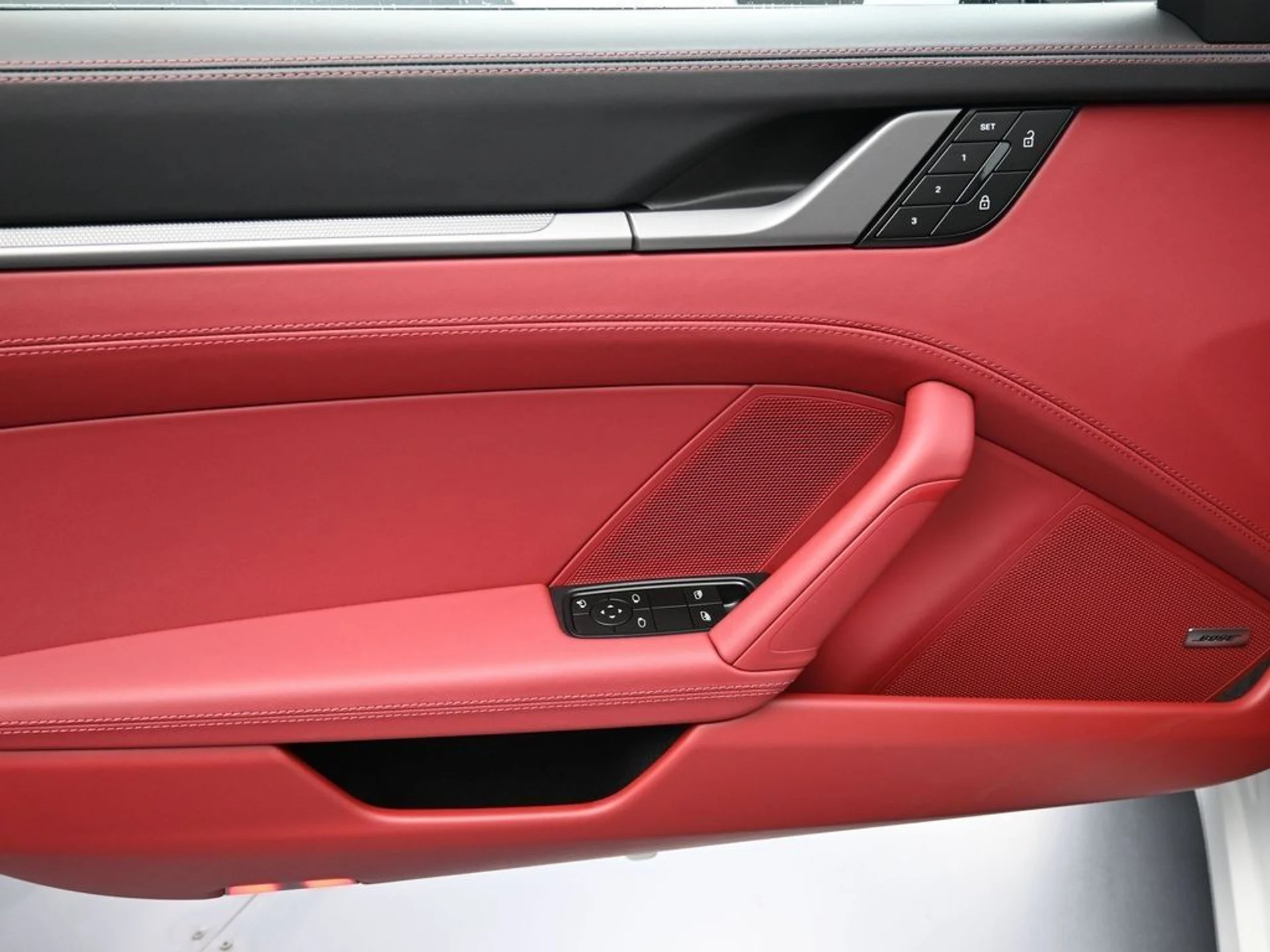 mph024_3051448522_8f26412414984fcf5a686c98affc25f1_314e697eb8