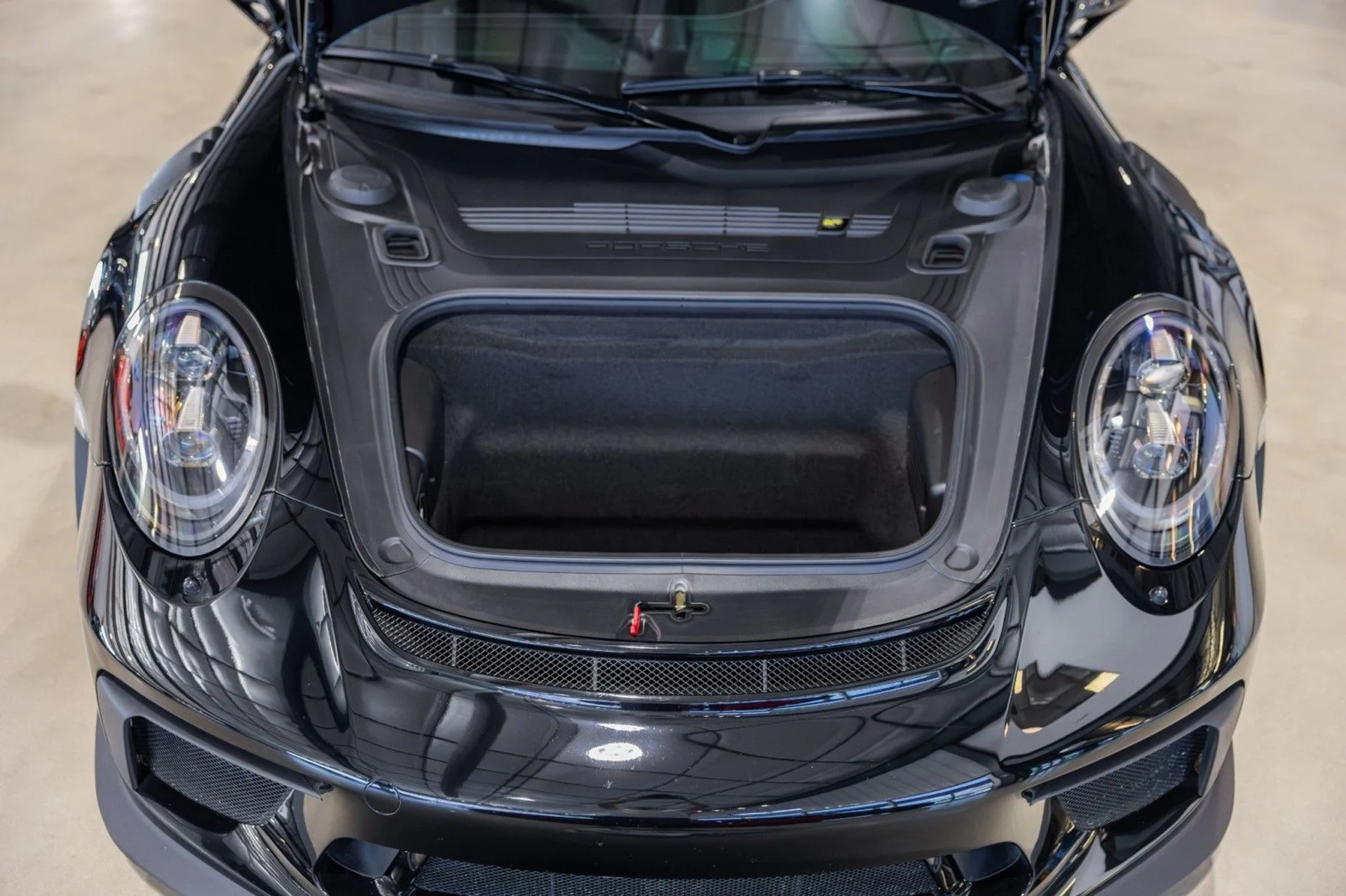 mph024_3054979341_8_Q_9de797fb8f