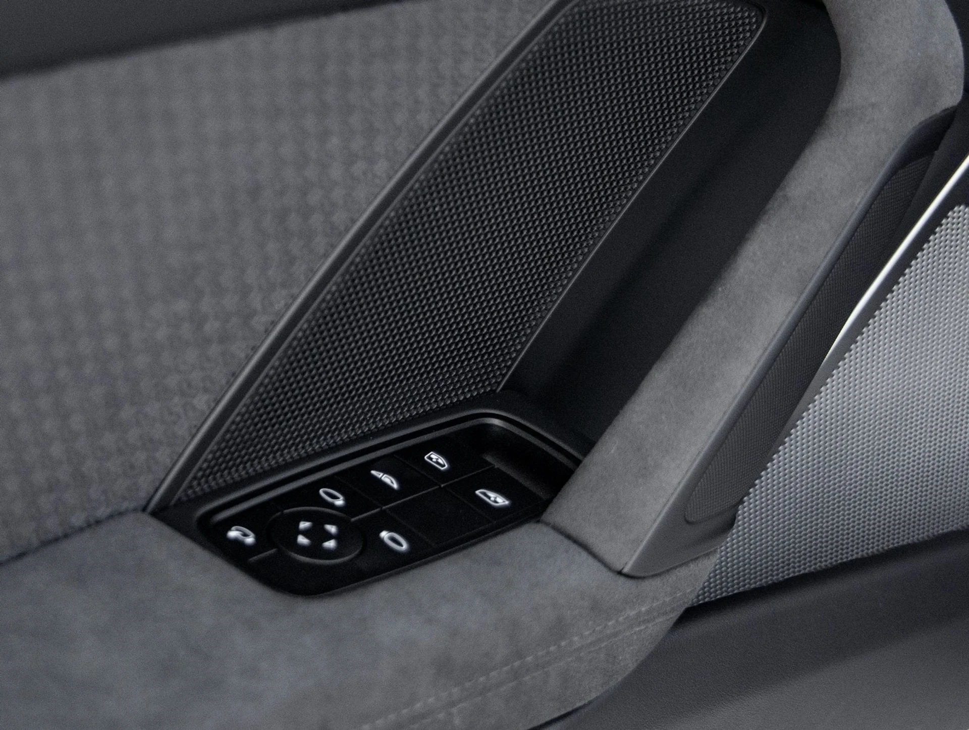 mph024_3055304259_25_91778288f1