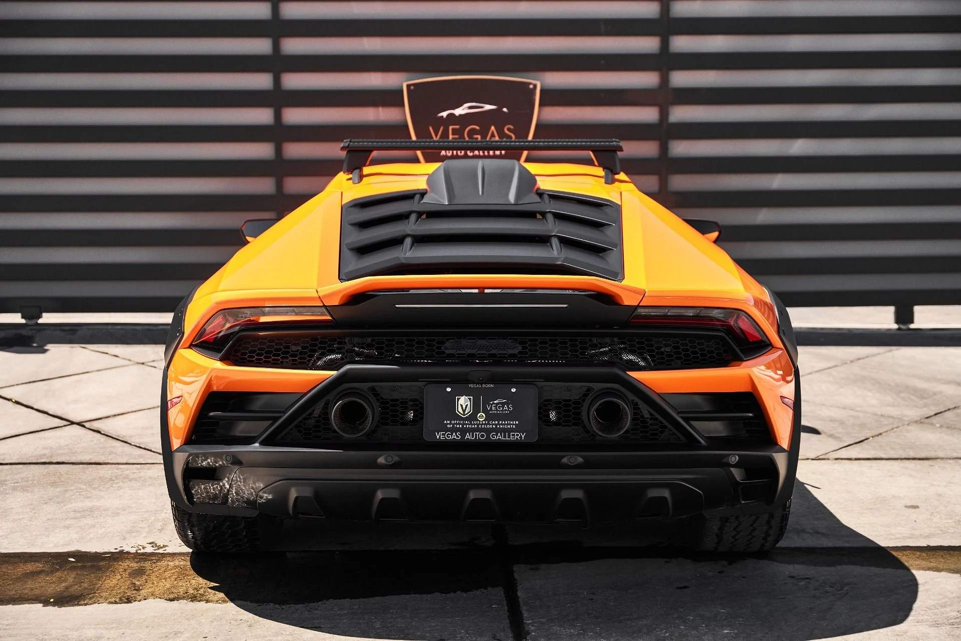 mph024_3055531525_Used_2023_Lamborghini_Huracan_Sterrato_Base_1776823421_c67fcb4384